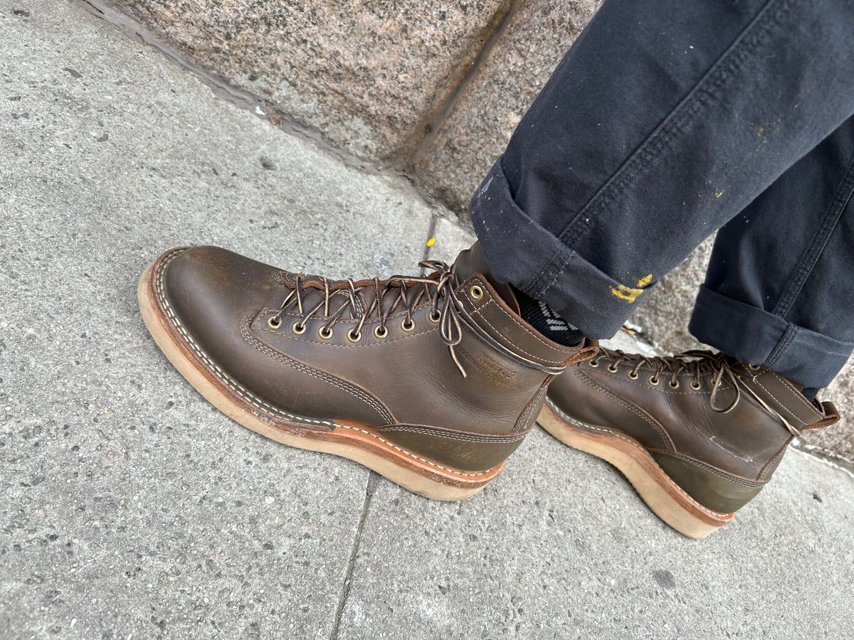 Photo by Vic on October 7, 2025 of the Whites Green Pasture Lace To Toe C350ltt-cs in Horween Greener Pastures Dublin.