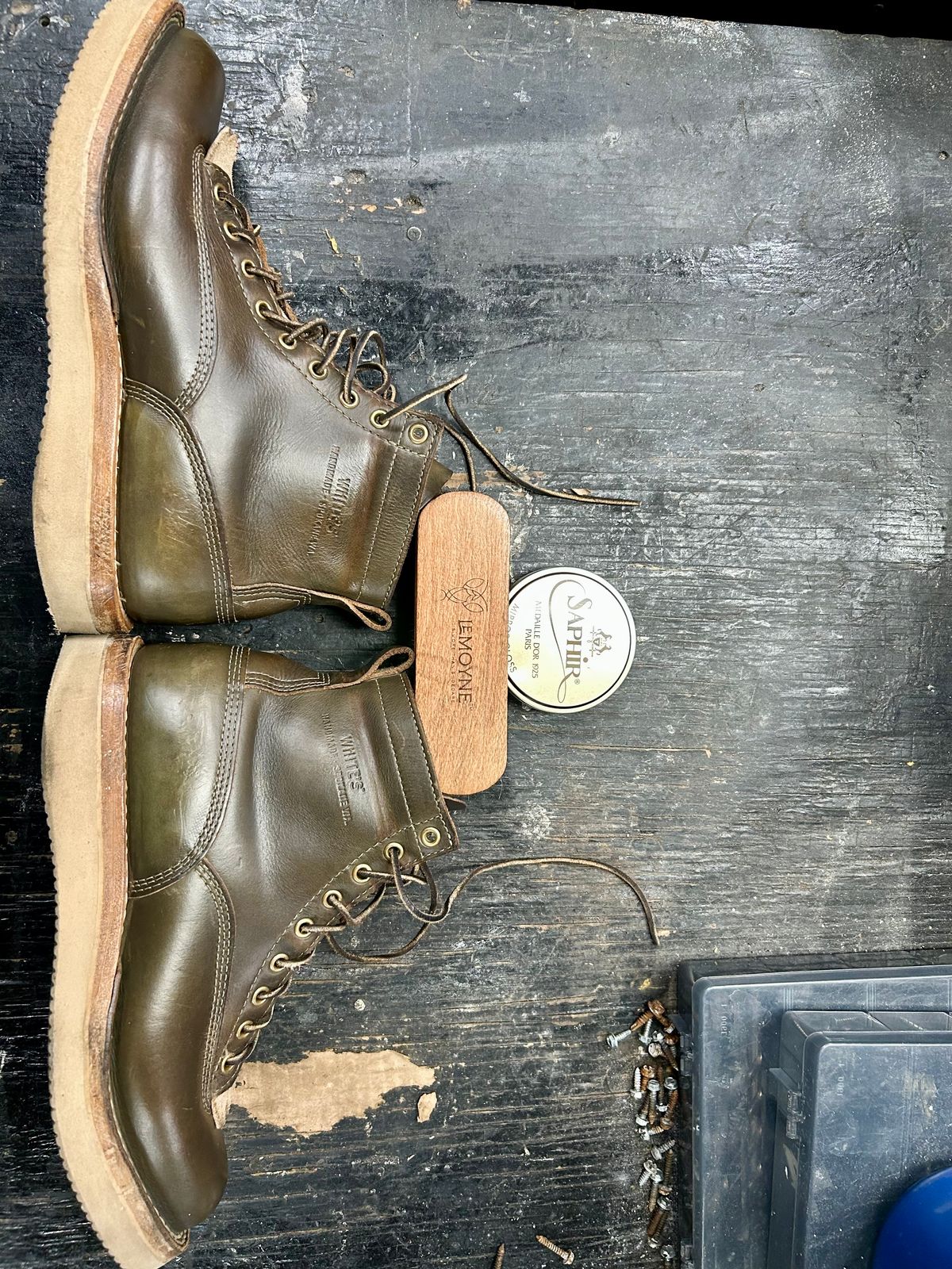 Photo by Vic on October 14, 2025 of the Whites Green Pasture Lace To Toe C350ltt-cs in Horween Greener Pastures Dublin.