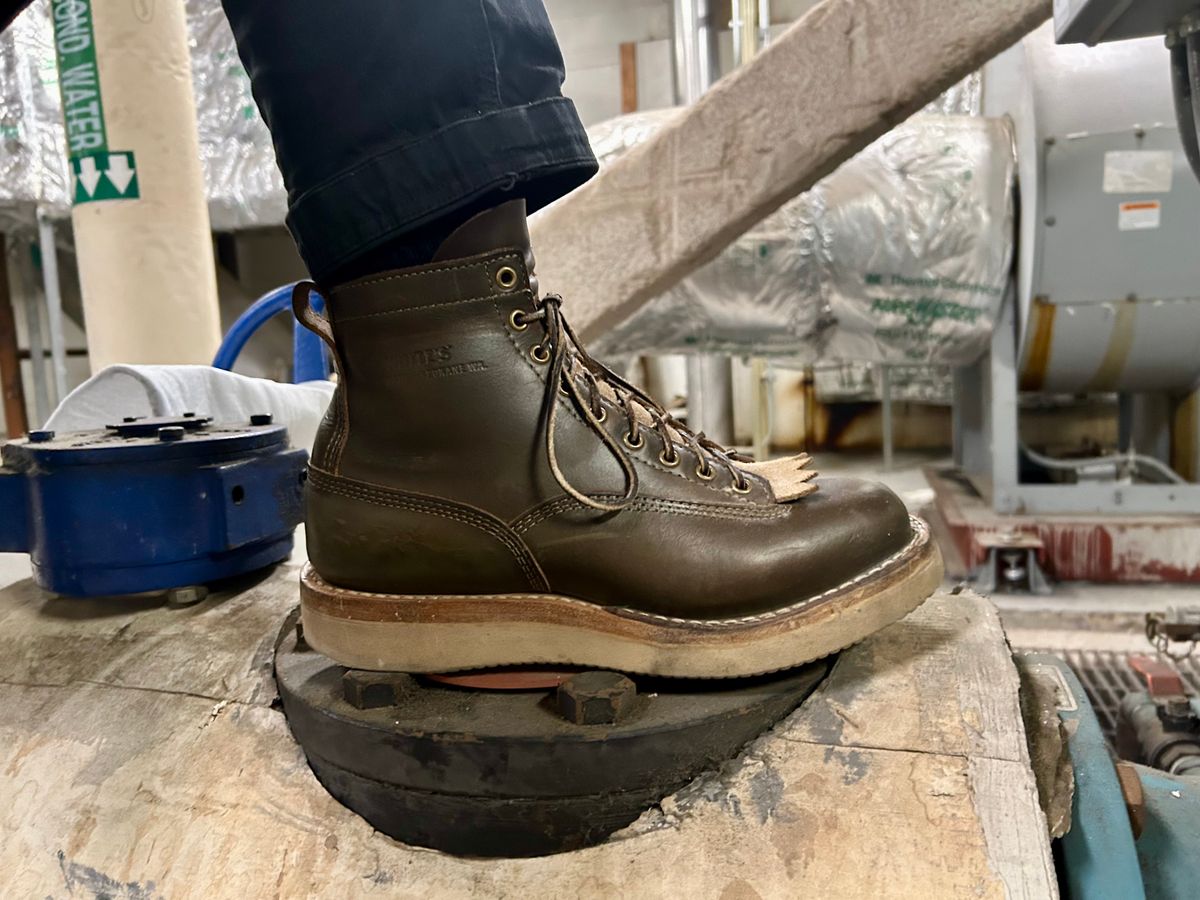 Photo by Vic on November 3, 2025 of the Whites Green Pasture Lace To Toe C350ltt-cs in Horween Greener Pastures Dublin.