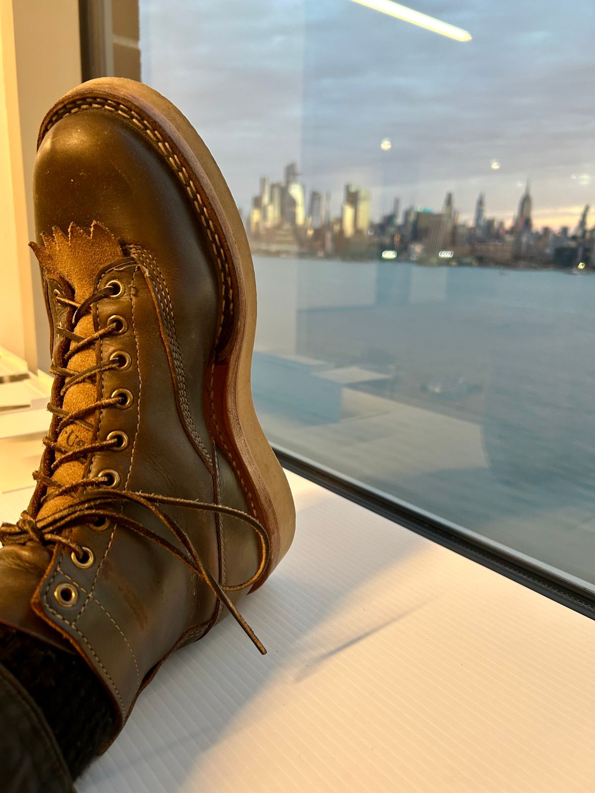 Photo by Vic on November 3, 2025 of the Whites Green Pasture Lace To Toe C350ltt-cs in Horween Greener Pastures Dublin.