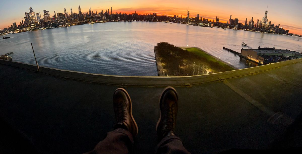 Photo by Vic on November 7, 2025 of the Whites Green Pasture Lace To Toe C350ltt-cs in Horween Greener Pastures Dublin.