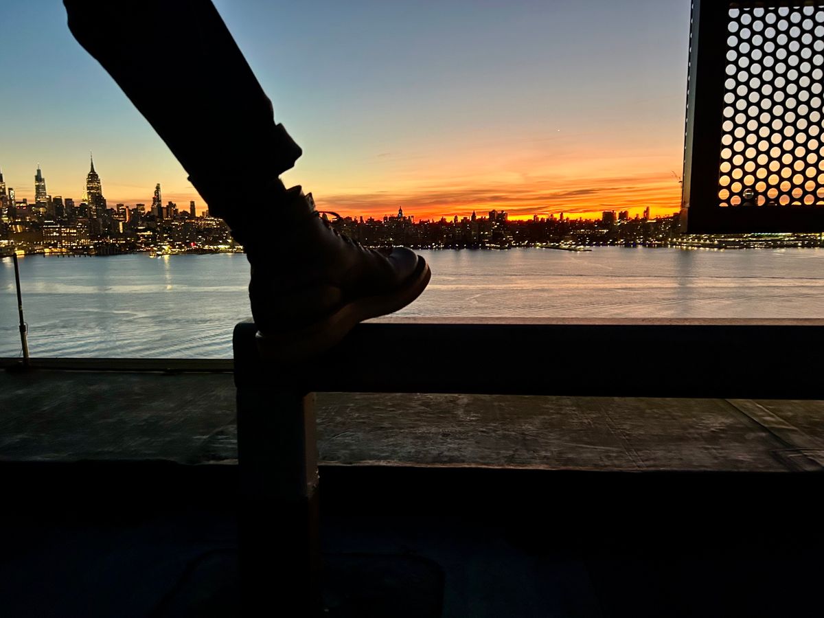 Photo by Vic on November 7, 2025 of the Whites Green Pasture Lace To Toe C350ltt-cs in Horween Greener Pastures Dublin.