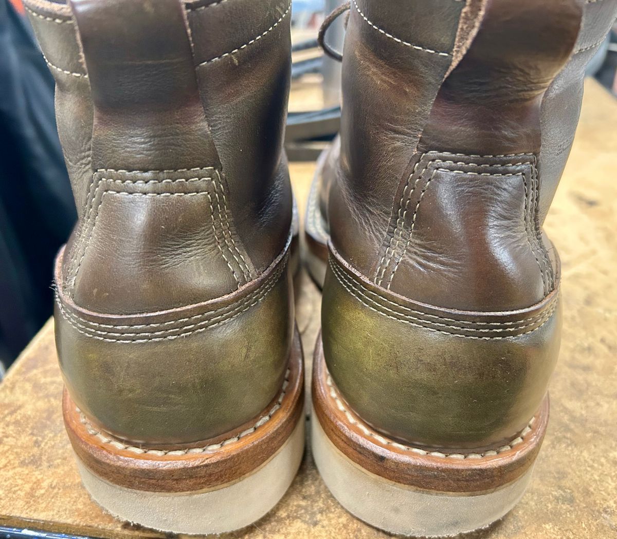 Photo by Vic on February 25, 2026 of the Whites Green Pasture Lace To Toe C350ltt-cs in Horween Greener Pastures Dublin.
