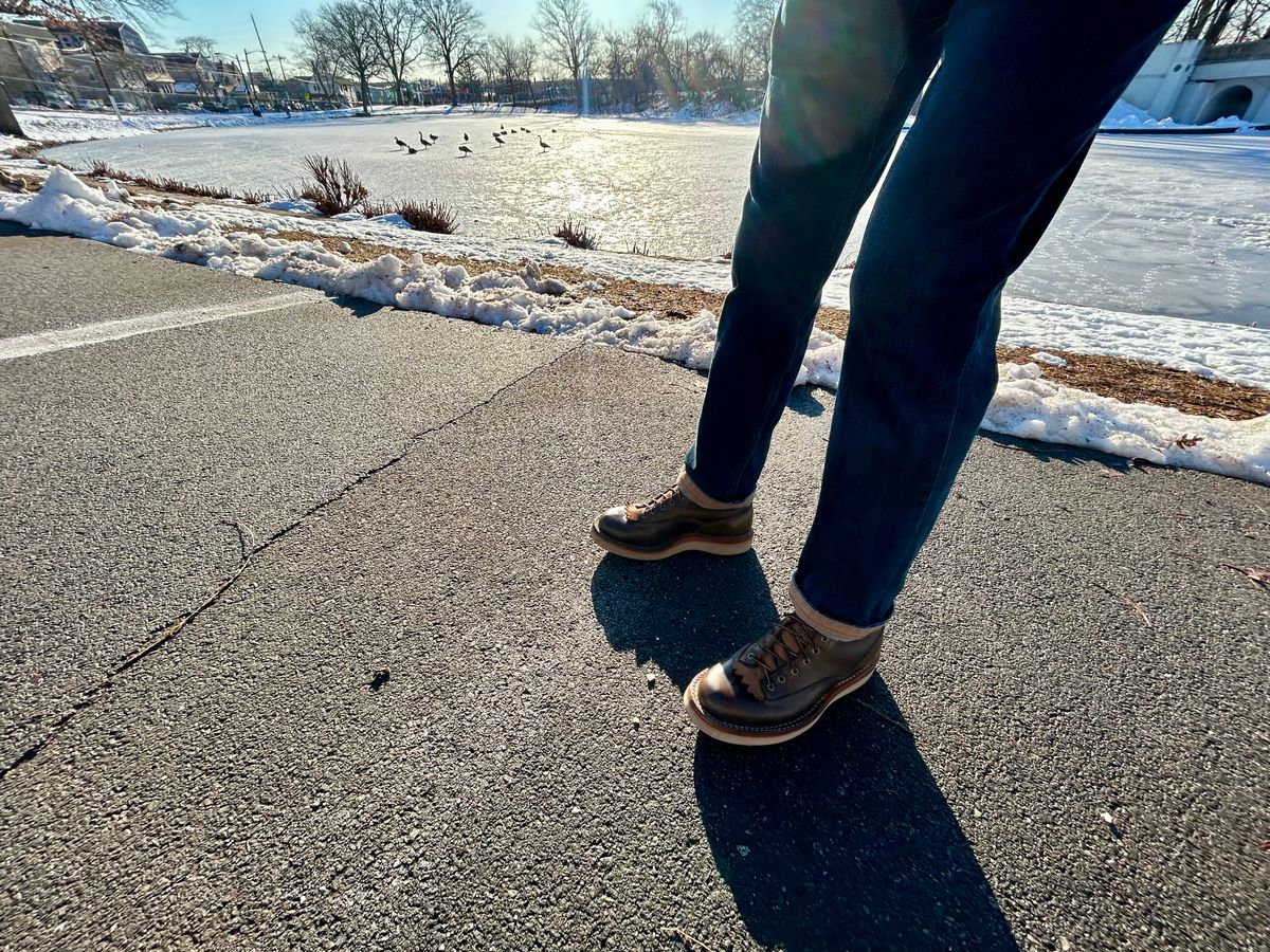 Photo by Vic on February 27, 2026 of the Whites Green Pasture Lace To Toe C350ltt-cs in Horween Greener Pastures Dublin.