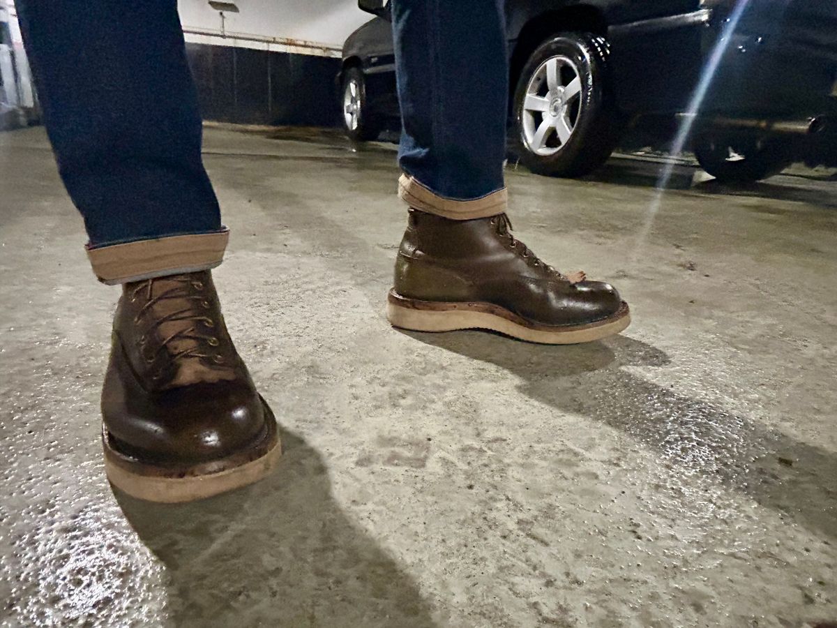 Photo by Vic on February 28, 2026 of the Whites Green Pasture Lace To Toe C350ltt-cs in Horween Greener Pastures Dublin.