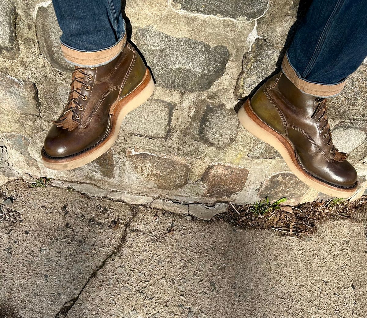 Photo by Vic on March 24, 2026 of the Whites Green Pasture Lace To Toe C350ltt-cs in Horween Greener Pastures Dublin.