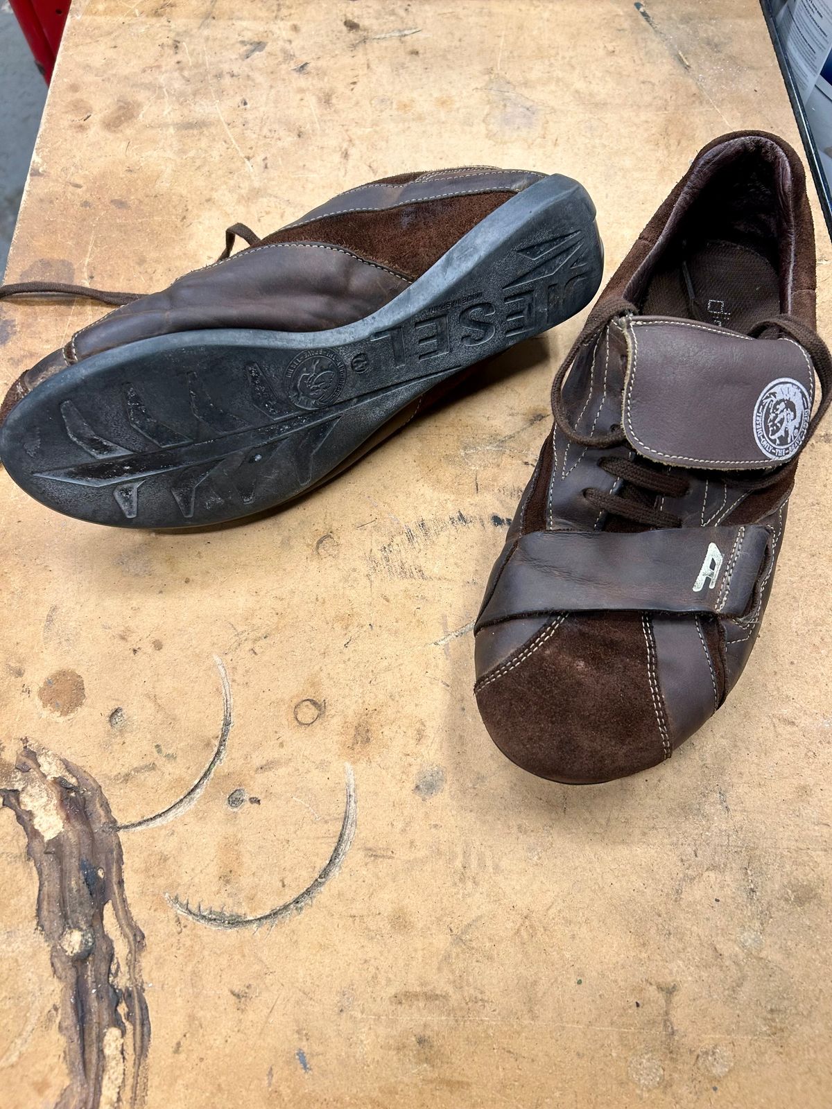 Photo by Vic on November 4, 2025 of the Diesel Unknown Model in Unknown Leather.