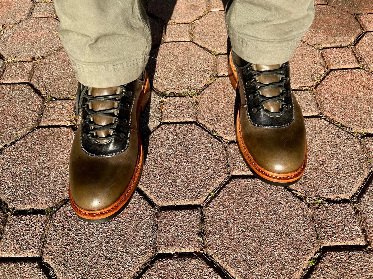 Photo by Vic on December 18, 2025 of the Blkbrd Shoemaker Bulwark Trek Boot in Horween Green Horse Rump.
