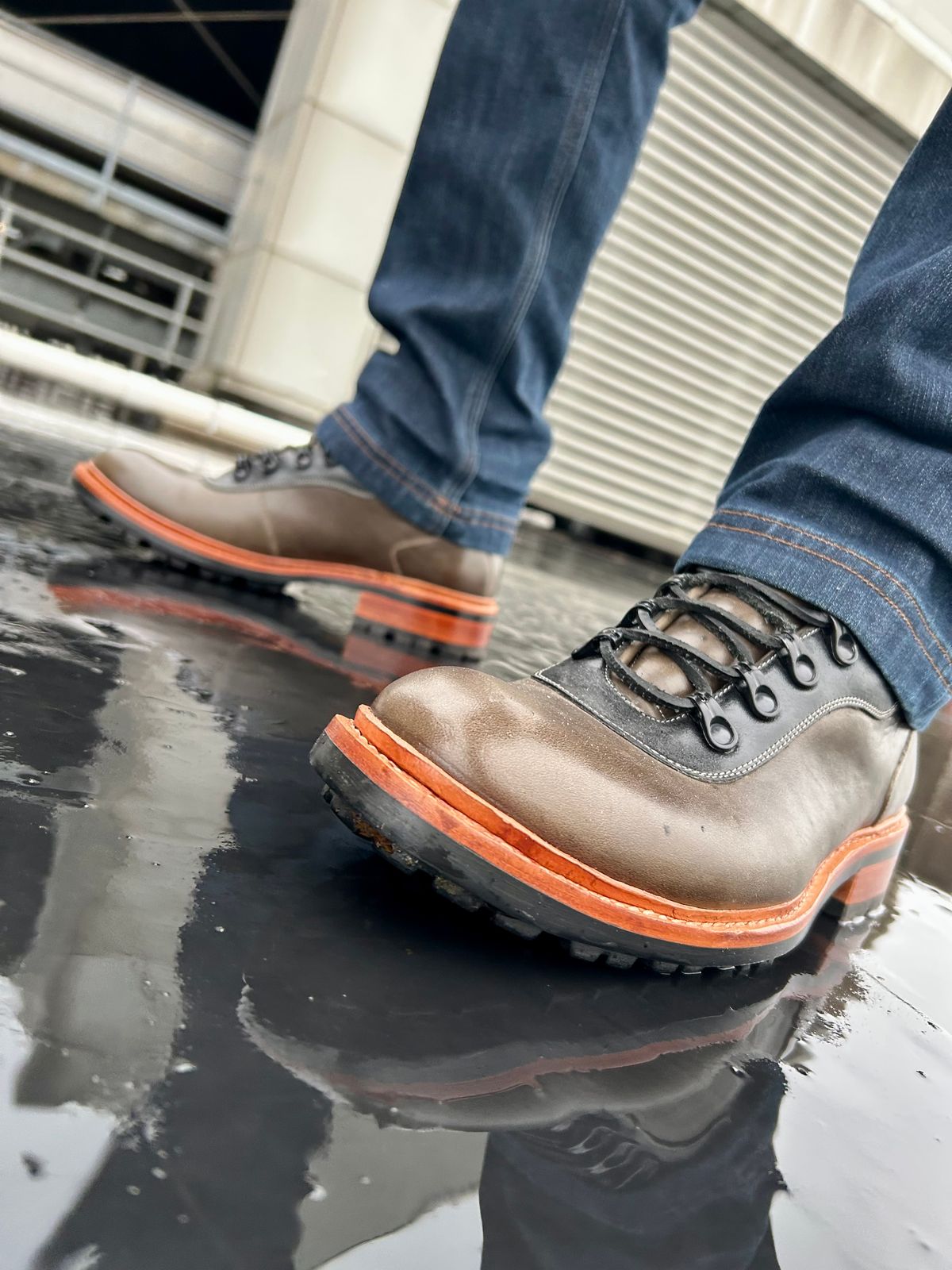 Photo by Vic on December 23, 2025 of the Blkbrd Shoemaker Bulwark Trek Boot in Horween Green Horse Rump.