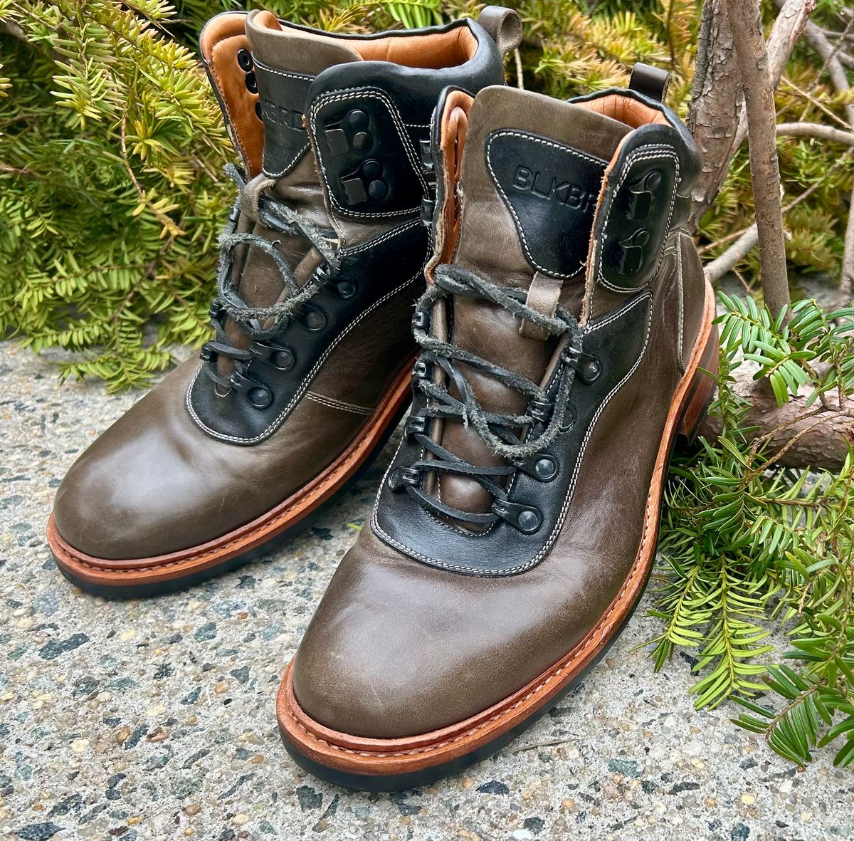 Photo by Vic on March 15, 2026 of the Blkbrd Shoemaker Bulwark Trek Boot in Horween Green Horse Rump.