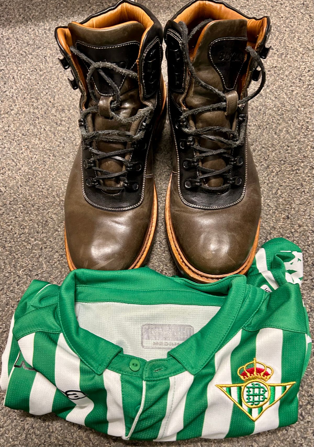 Photo by Vic on March 19, 2026 of the Blkbrd Shoemaker Bulwark Trek Boot in Horween Green Horse Rump.