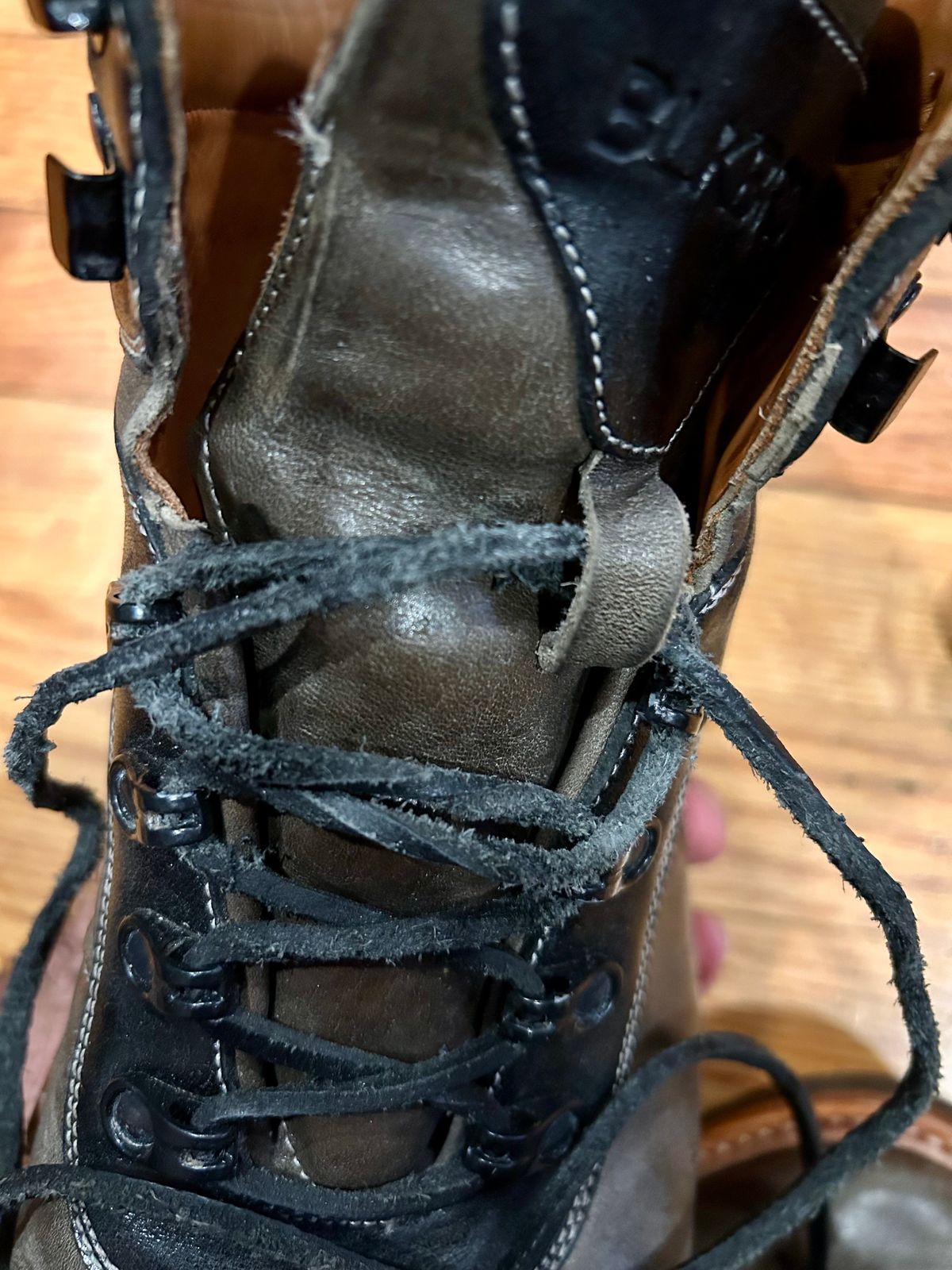 Photo by Vic on March 20, 2026 of the Blkbrd Shoemaker Bulwark Trek Boot in Horween Green Horse Rump.