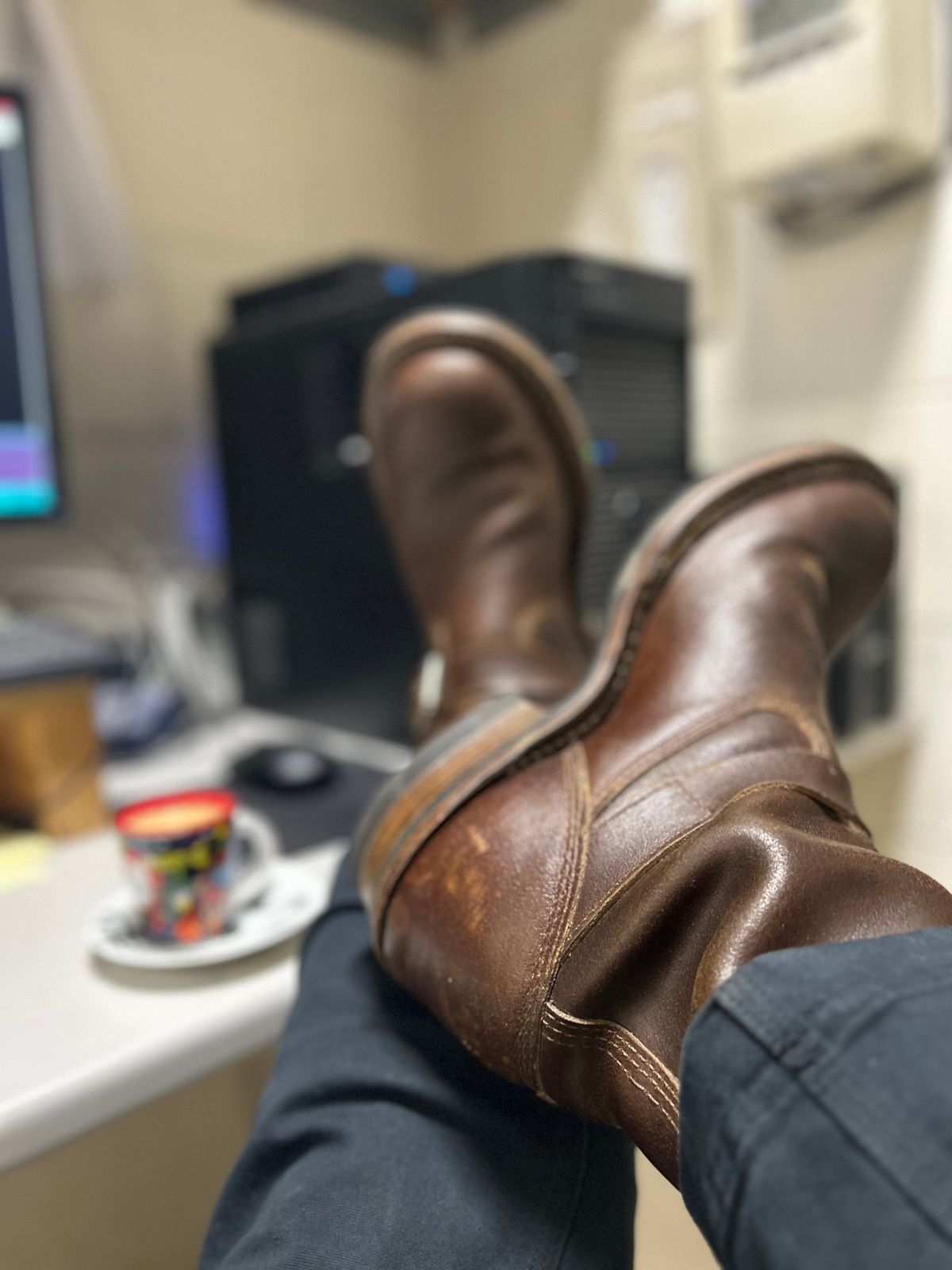 Photo by Vic on May 21, 2026 of the White's Nomad Engineer Boots in Horween Cinnamon Waxed Flesh.