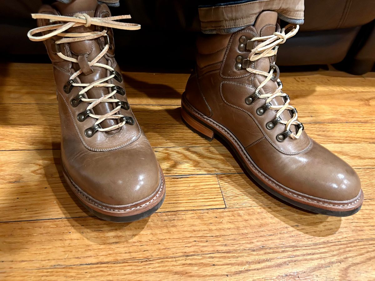 Photo by Vic on February 5, 2026 of the Blkbrd Shoemaker Bulwark Trek Boot in Horween Natural Chromepak.