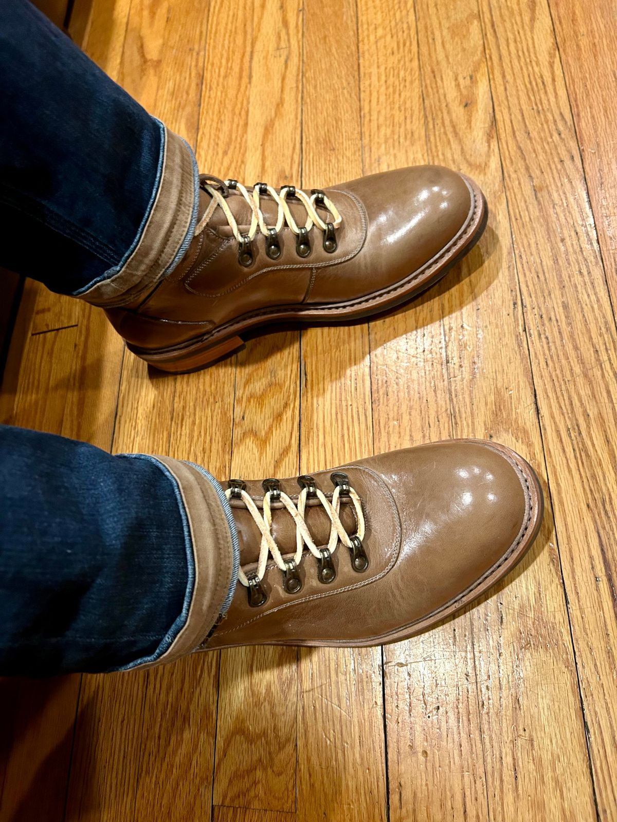 Photo by Vic on February 5, 2026 of the Blkbrd Shoemaker Bulwark Trek Boot in Horween Natural Chromepak.