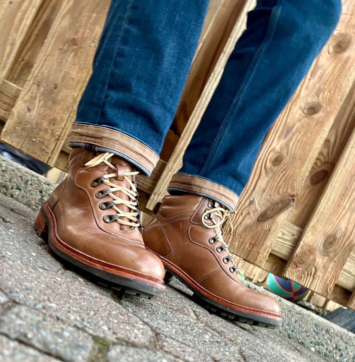 Photo by Vic on March 18, 2026 of the Blkbrd Shoemaker Bulwark Trek Boot in Horween Natural Chromepak.