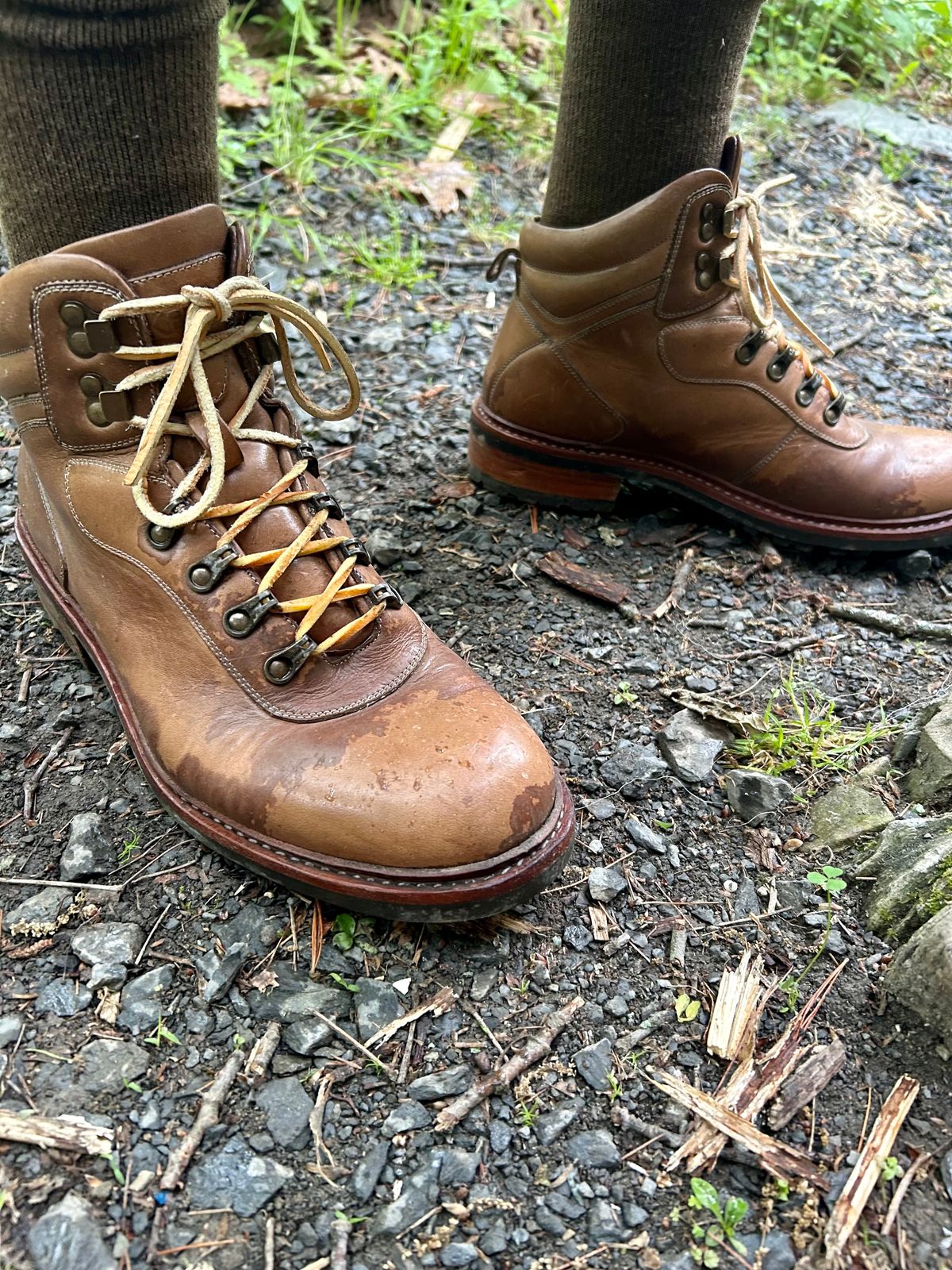 Photo by Vic on May 28, 2026 of the Blkbrd Shoemaker Bulwark Trek Boot in Horween Natural Chromepak.