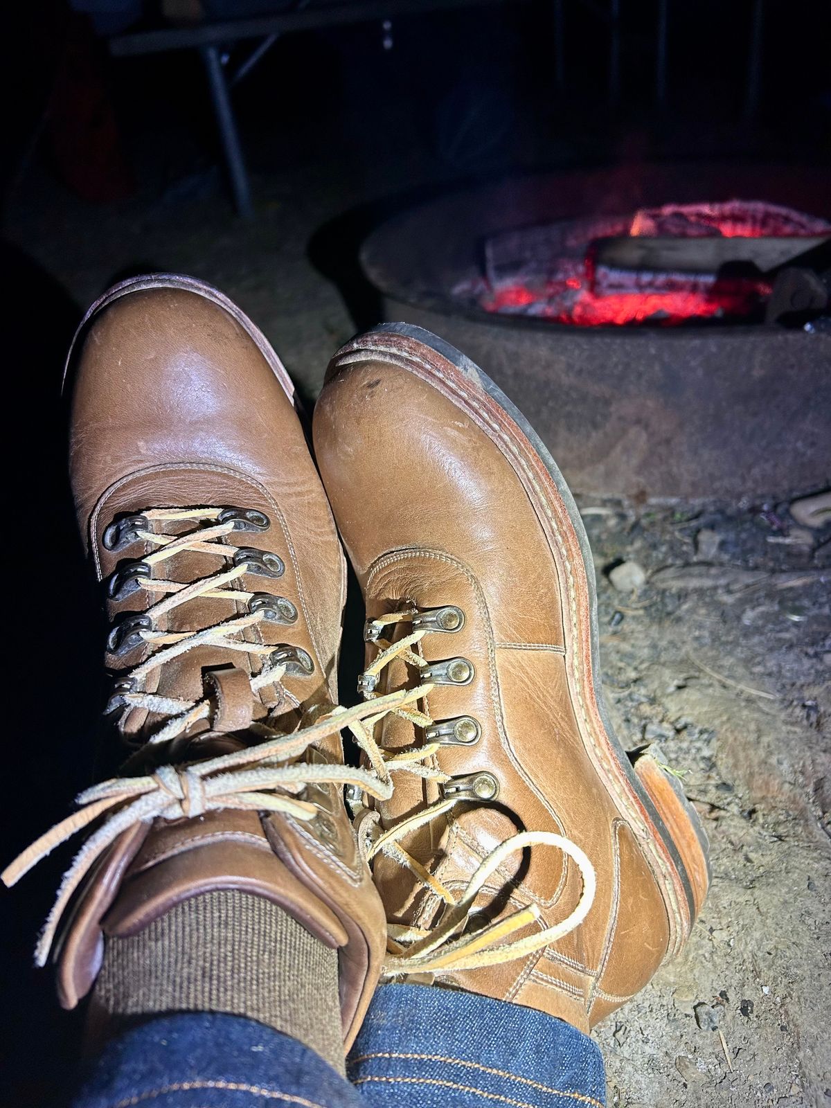 Photo by Vic on May 31, 2026 of the Blkbrd Shoemaker Bulwark Trek Boot in Horween Natural Chromepak.