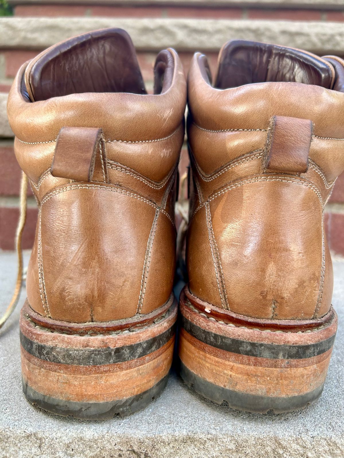 Photo by Vic on May 31, 2026 of the Blkbrd Shoemaker Bulwark Trek Boot in Horween Natural Chromepak.