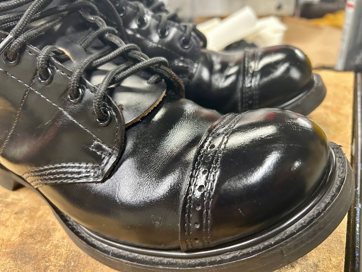 Photo by Vic on February 25, 2026 of the Corcoran Paratrooper in Gloss Black.