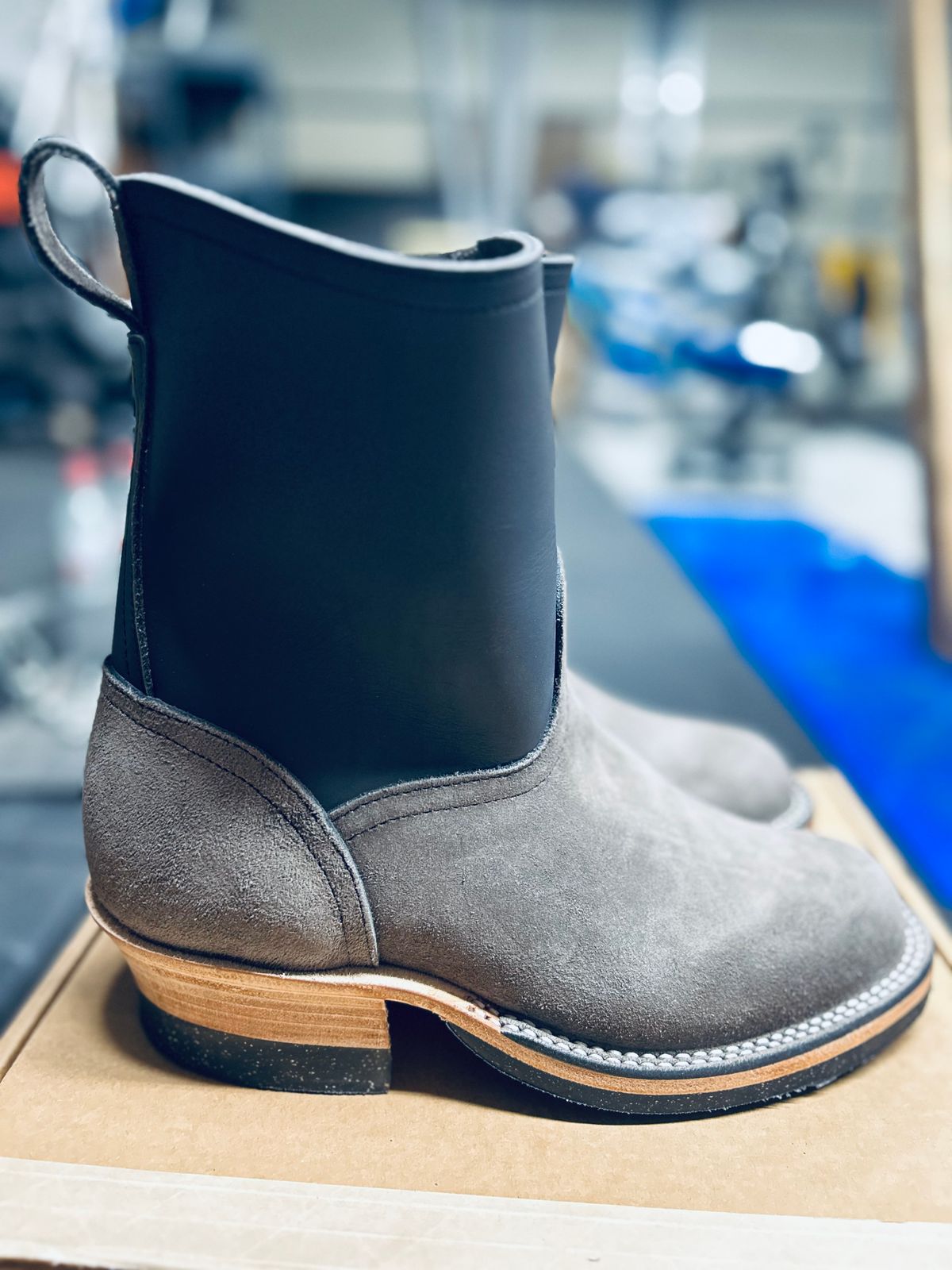 Photo by Vic on June 9, 2026 of the Nicks Doc Wellington in 1964 Ash Grey (7-8oz).