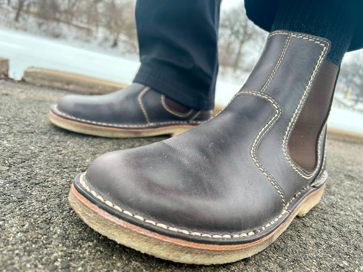 Photo by Vic on February 17, 2026 of the Duckfeet Roskilde in Terracare Slate.