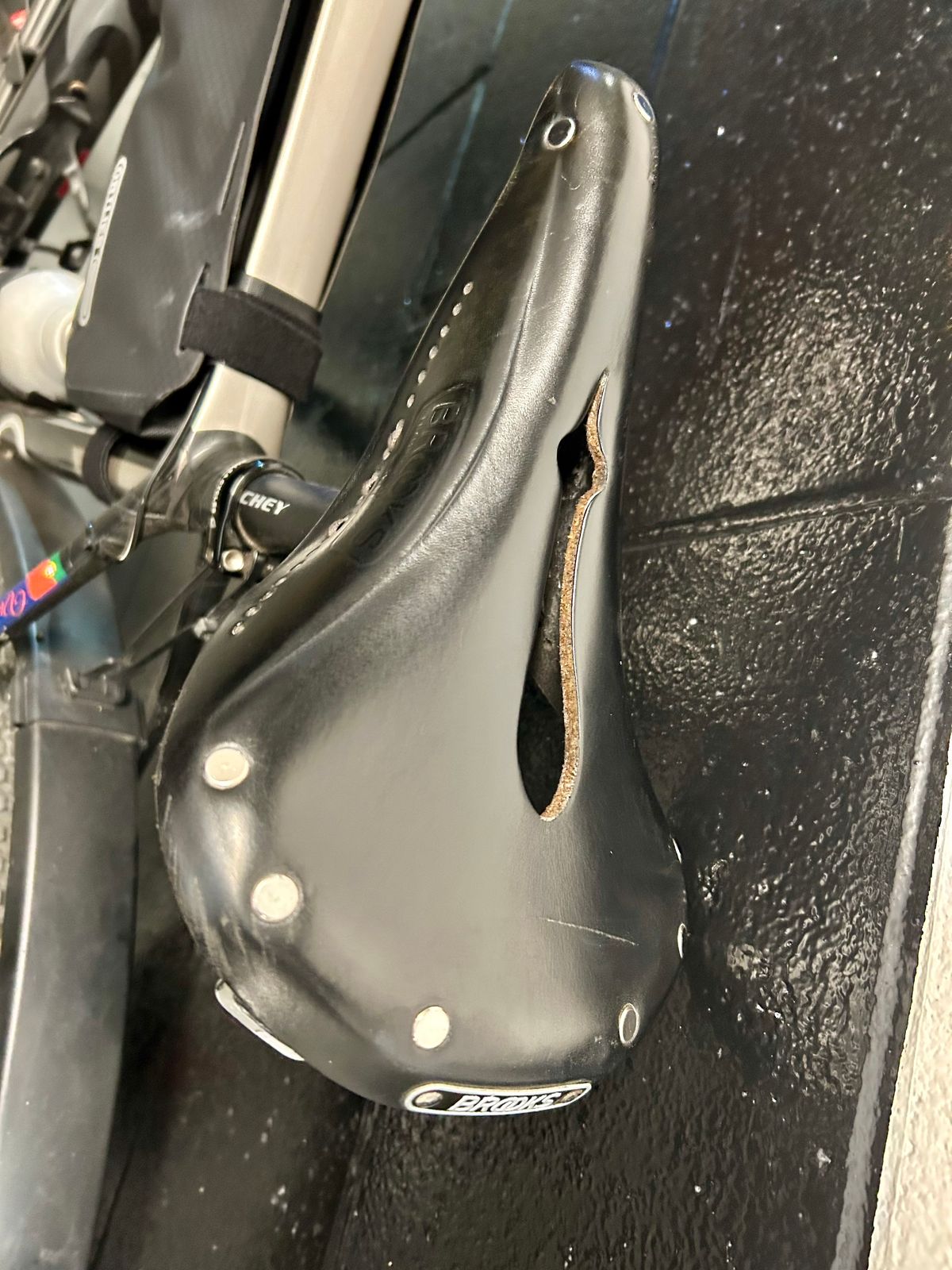 Photo by Vic on October 15, 2025 of the Brooks Saddle in Unknown Natural Veg Tan.
