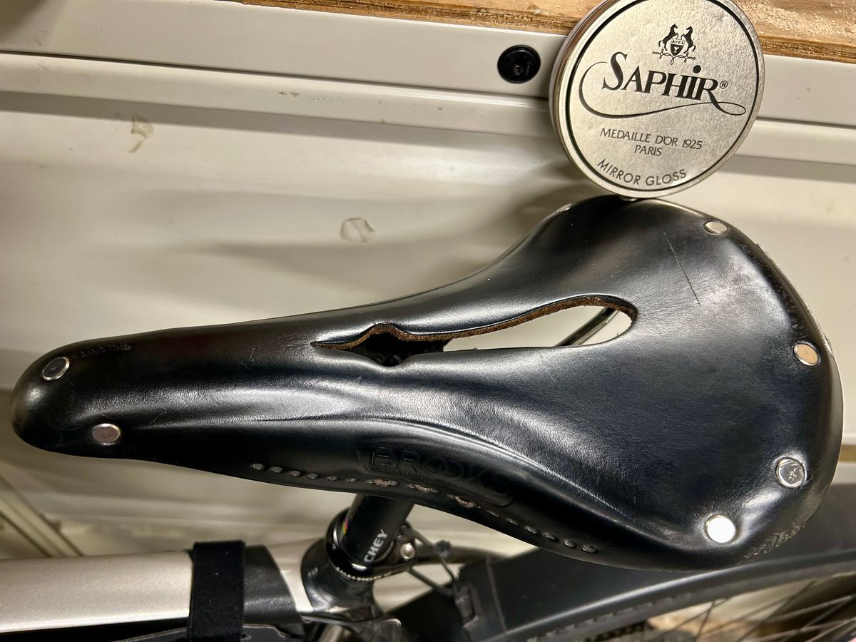 Photo by Vic on May 20, 2026 of the Brooks Saddle in Unknown Natural Veg Tan.