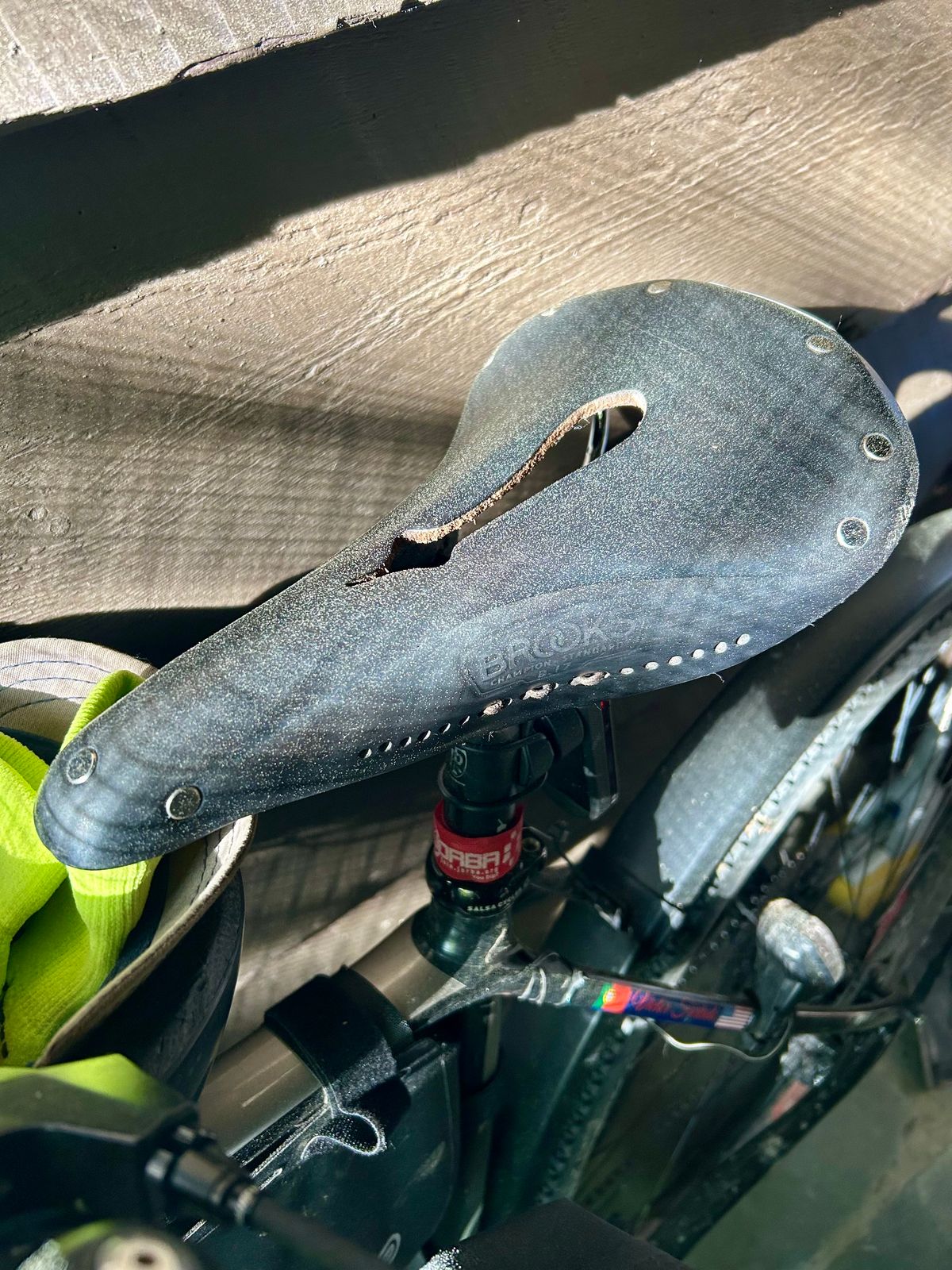 Photo by Vic on May 30, 2026 of the Brooks Saddle in Unknown Natural Veg Tan.