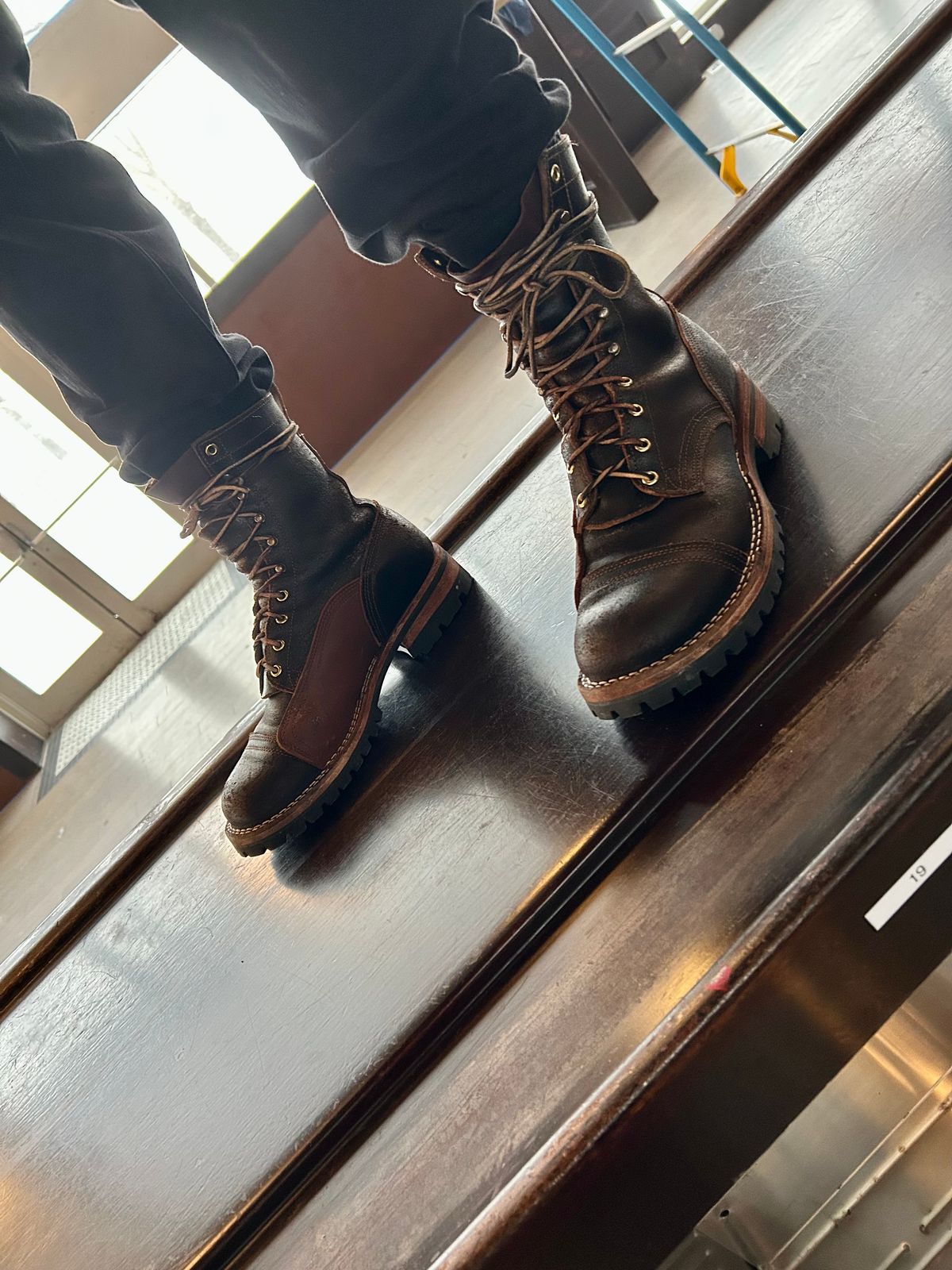 Photo by Vic on January 25, 2026 of the Nicks X Rose Anvil ND1 in Horween Black Waxed Flesh.