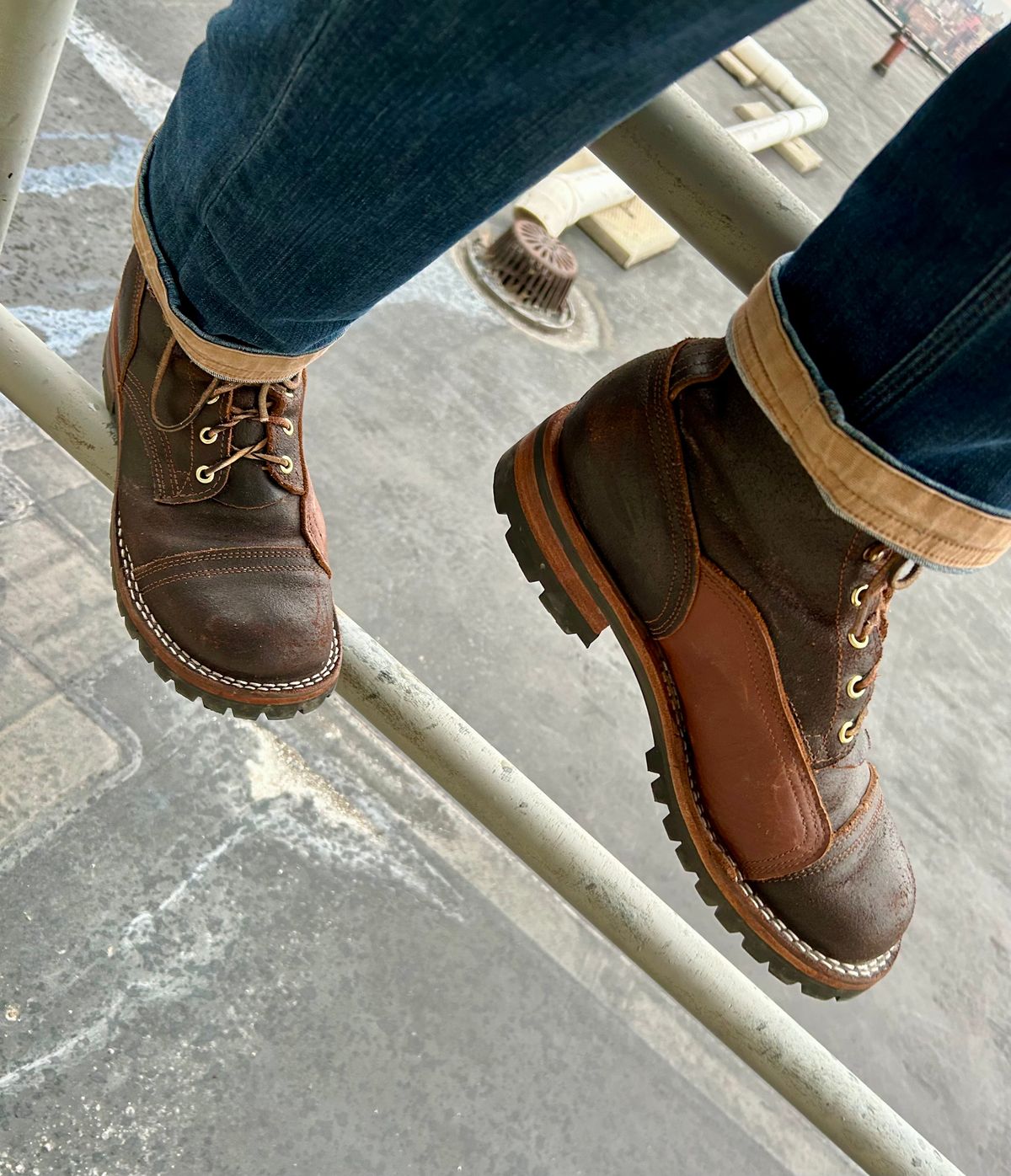 Photo by Vic on March 20, 2026 of the Nicks X Rose Anvil ND1 in Horween Black Waxed Flesh.