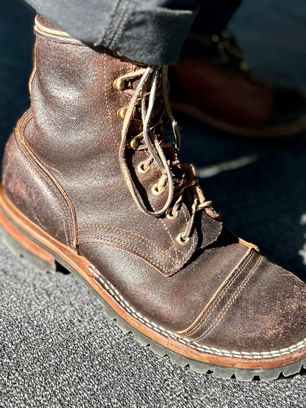 Photo by Vic on April 6, 2026 of the Nicks X Rose Anvil ND1 in Horween Black Waxed Flesh.