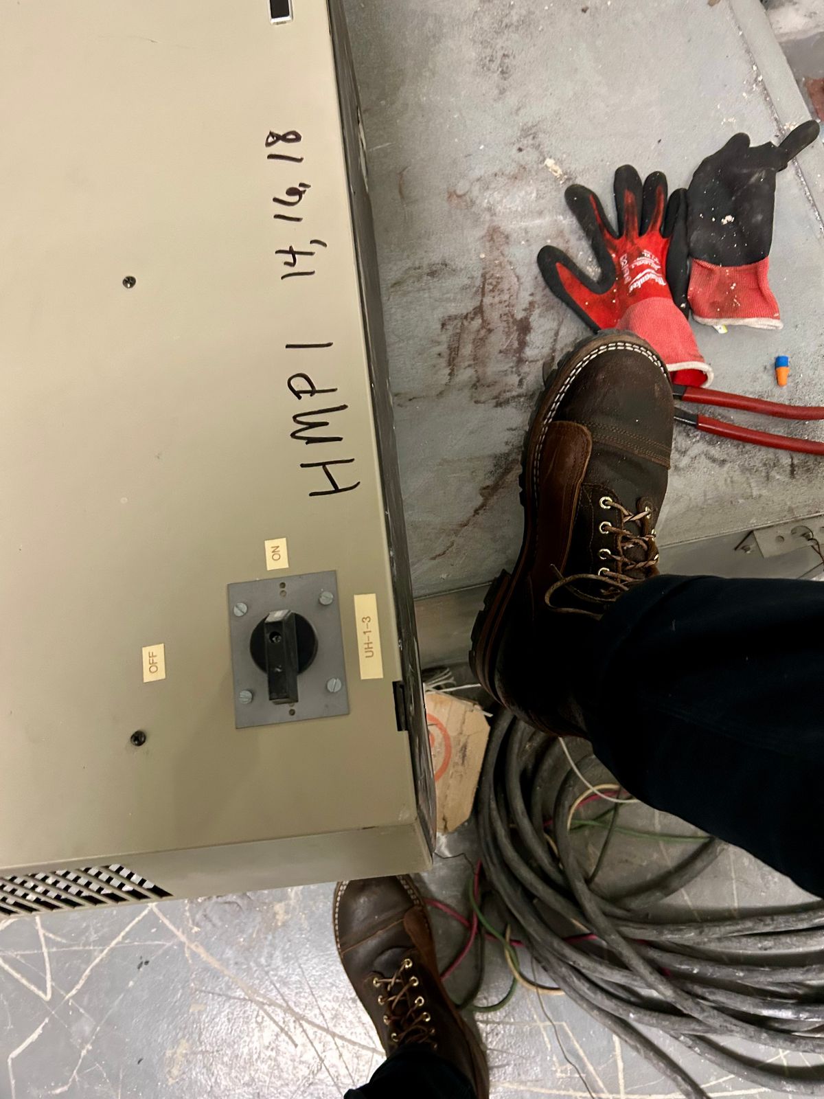 Photo by Vic on April 8, 2026 of the Nicks X Rose Anvil ND1 in Horween Black Waxed Flesh.