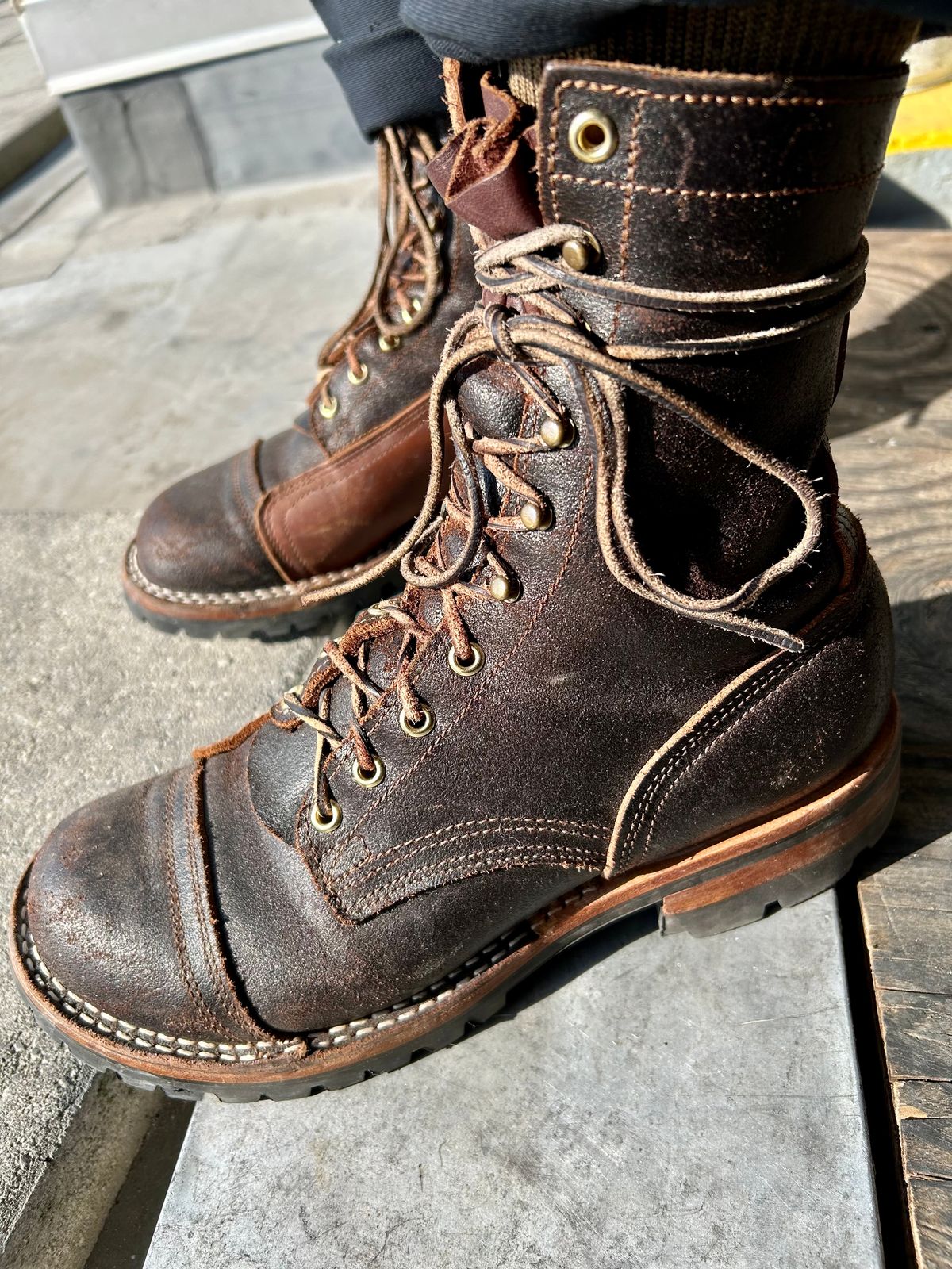 Photo by Vic on April 13, 2026 of the Nicks X Rose Anvil ND1 in Horween Black Waxed Flesh.