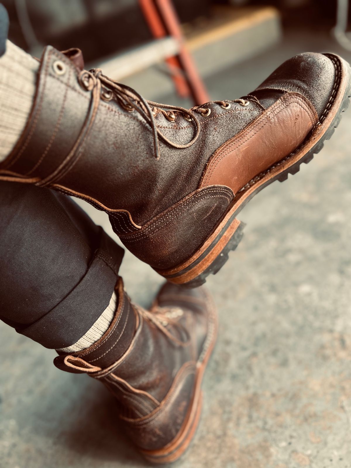 Photo by Vic on April 21, 2026 of the Nicks X Rose Anvil ND1 in Horween Black Waxed Flesh.