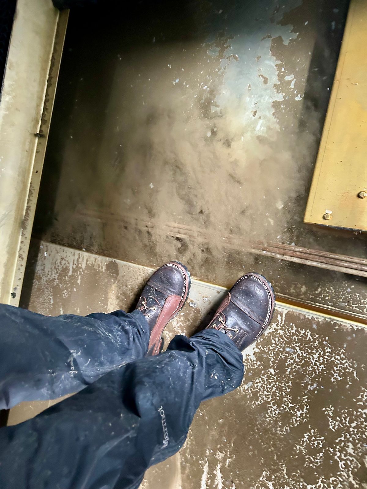 Photo by Vic on May 2, 2026 of the Nicks X Rose Anvil ND1 in Horween Black Waxed Flesh.