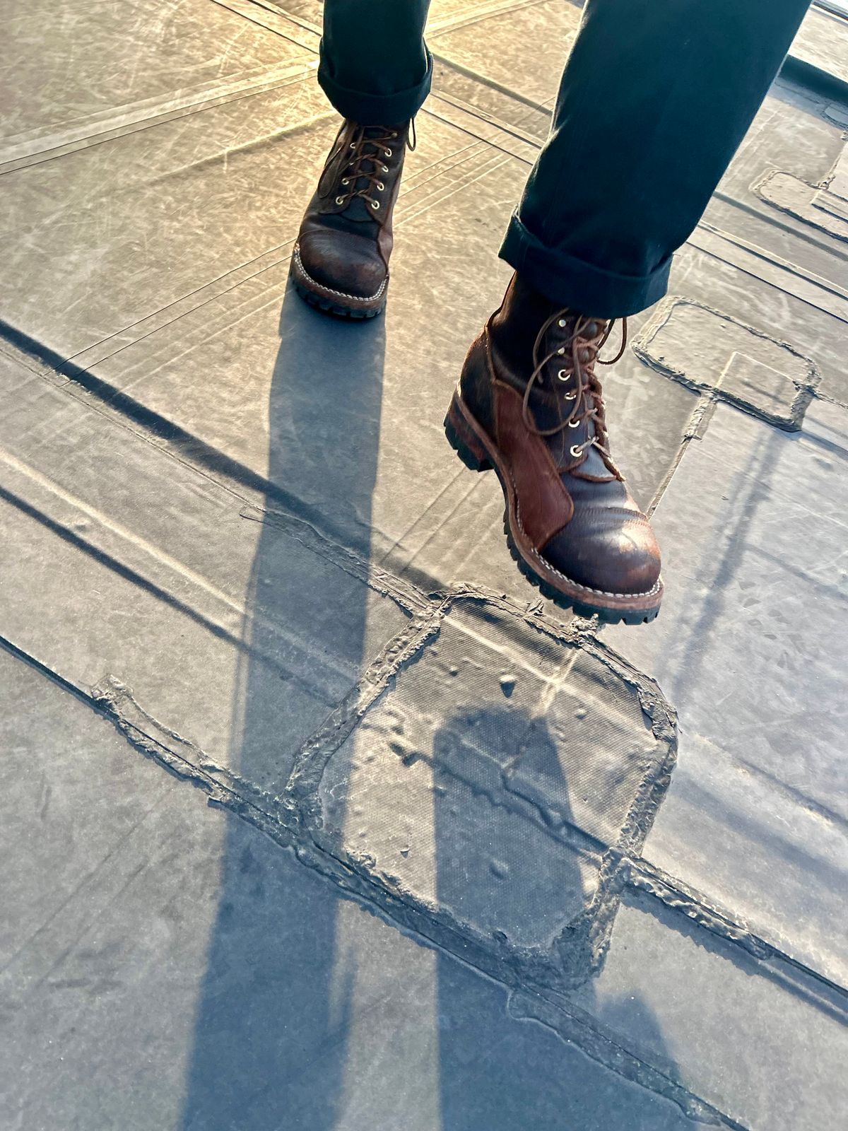 Photo by Vic on May 15, 2026 of the Nicks X Rose Anvil ND1 in Horween Black Waxed Flesh.