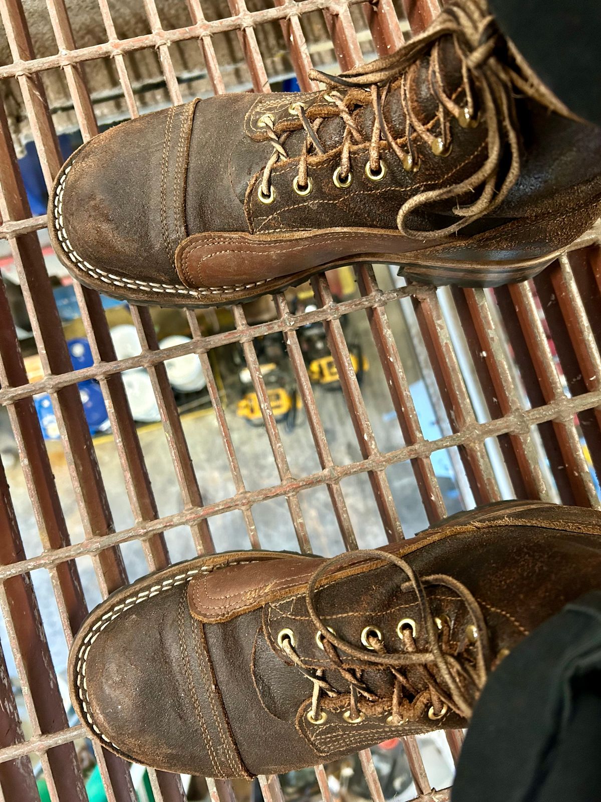 Photo by Vic on May 15, 2026 of the Nicks X Rose Anvil ND1 in Horween Black Waxed Flesh.