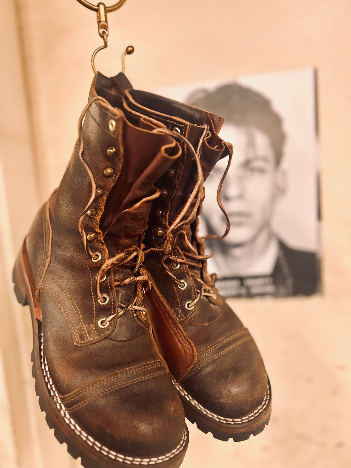 Photo by Vic on May 21, 2026 of the Nicks X Rose Anvil ND1 in Horween Black Waxed Flesh.