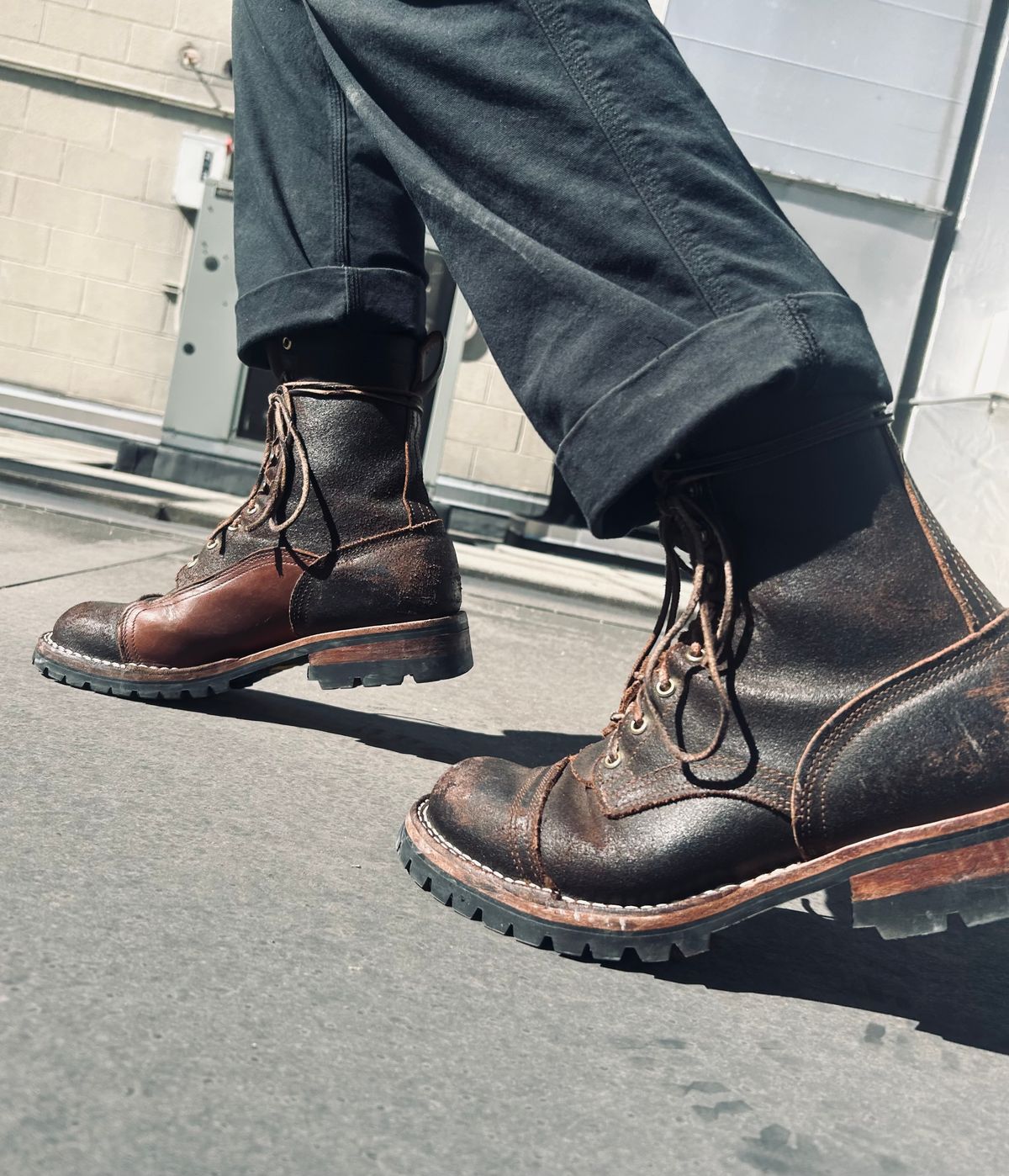 Photo by Vic on June 3, 2026 of the Nicks X Rose Anvil ND1 in Horween Black Waxed Flesh.