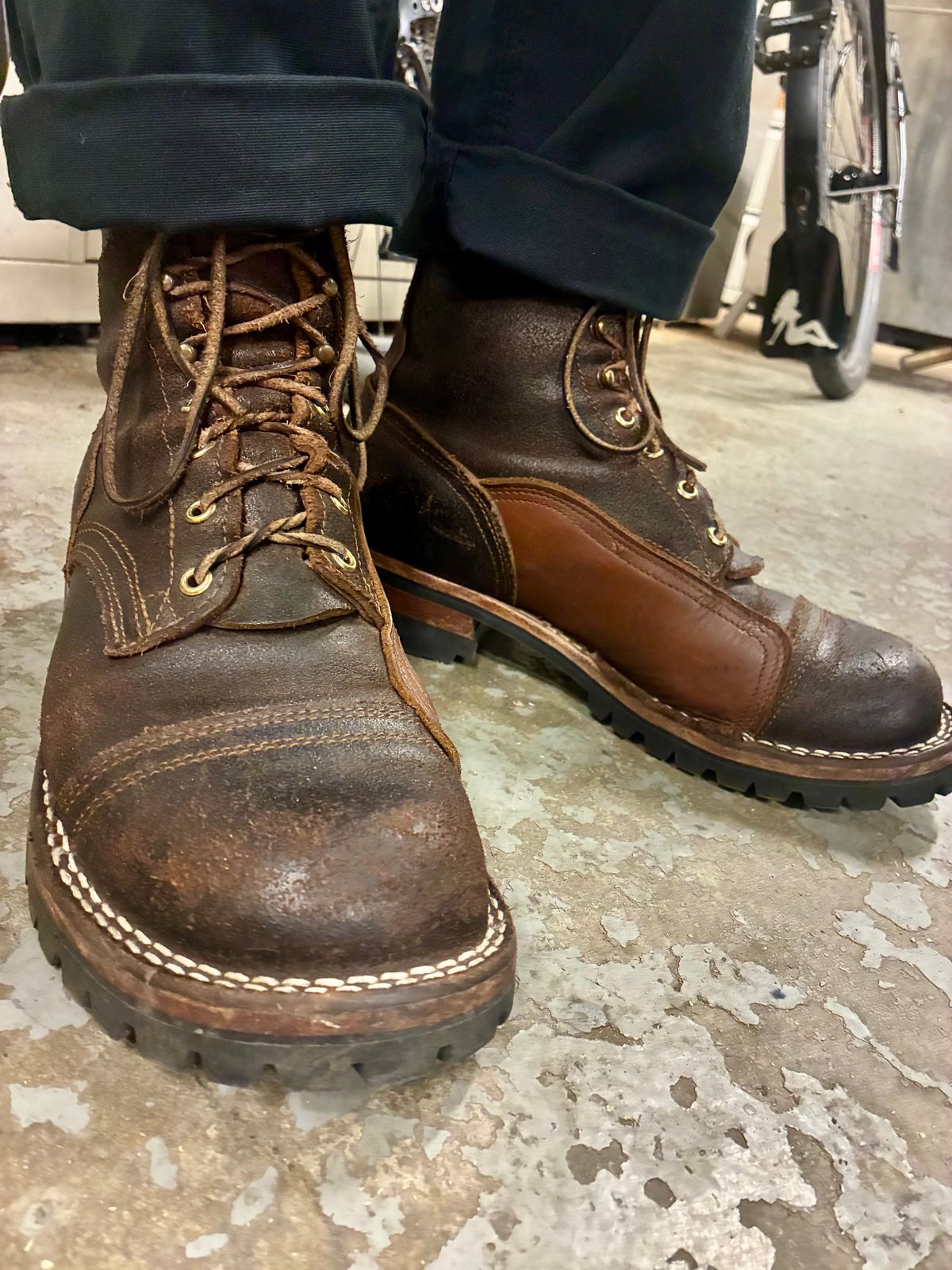 Photo by Vic on June 24, 2026 of the Nicks X Rose Anvil ND1 in Horween Black Waxed Flesh.