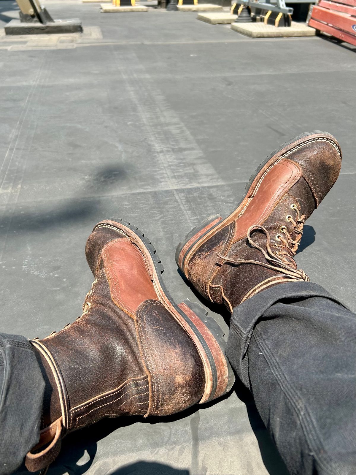 Photo by Vic on July 1, 2026 of the Nicks X Rose Anvil ND1 in Horween Black Waxed Flesh.