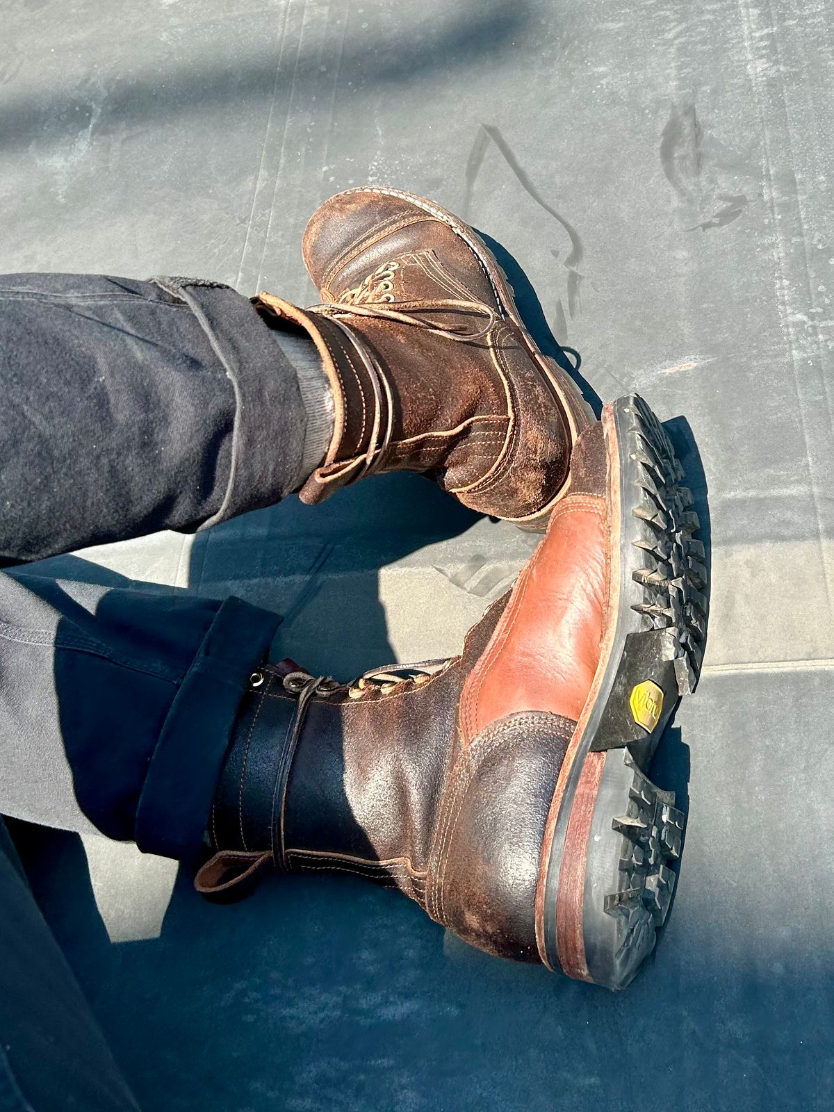 Photo by Vic on July 1, 2026 of the Nicks X Rose Anvil ND1 in Horween Black Waxed Flesh.