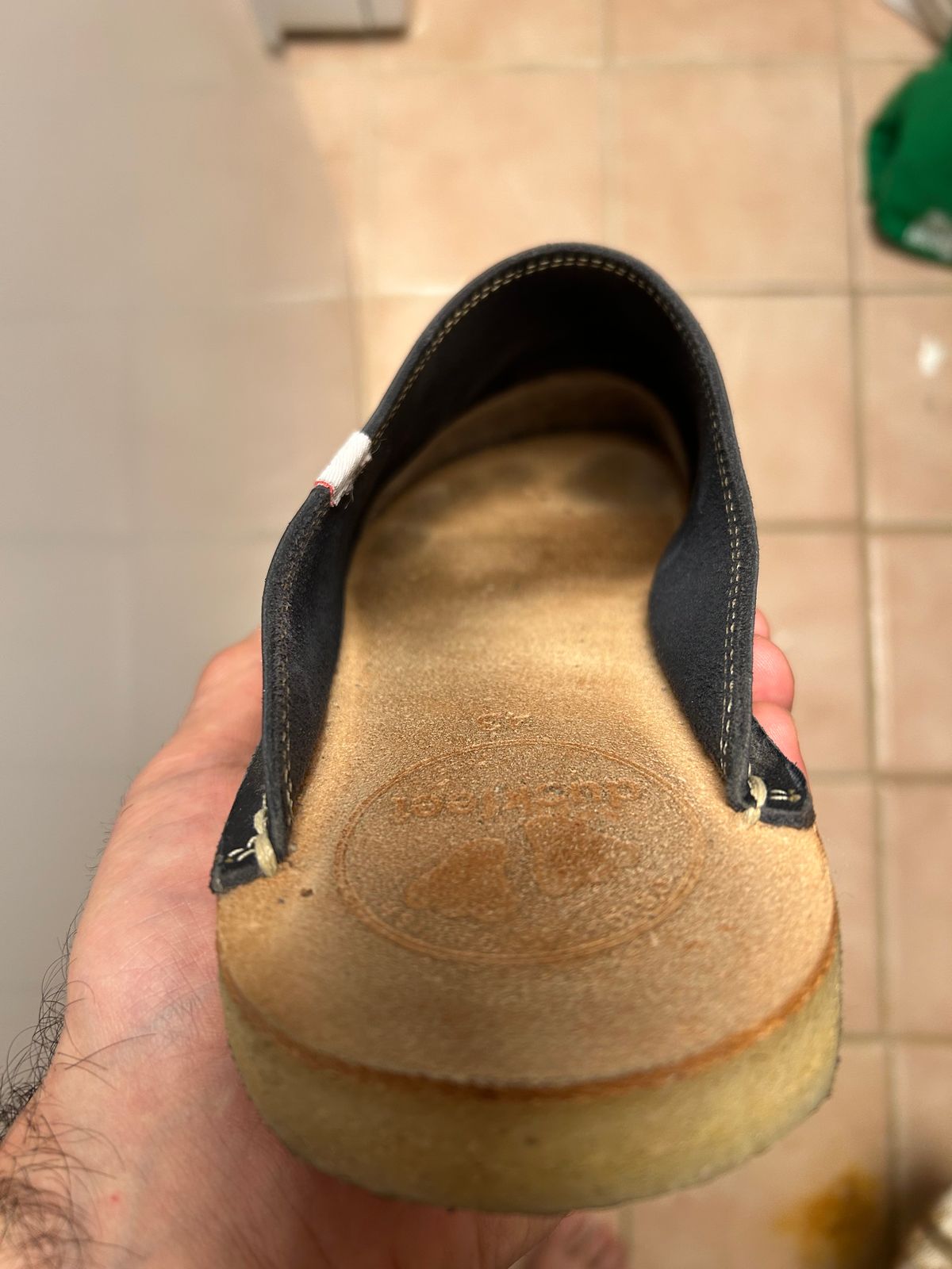 Photo by Vic on January 6, 2026 of the Duckfeet Blåvand in Terracare Navy.