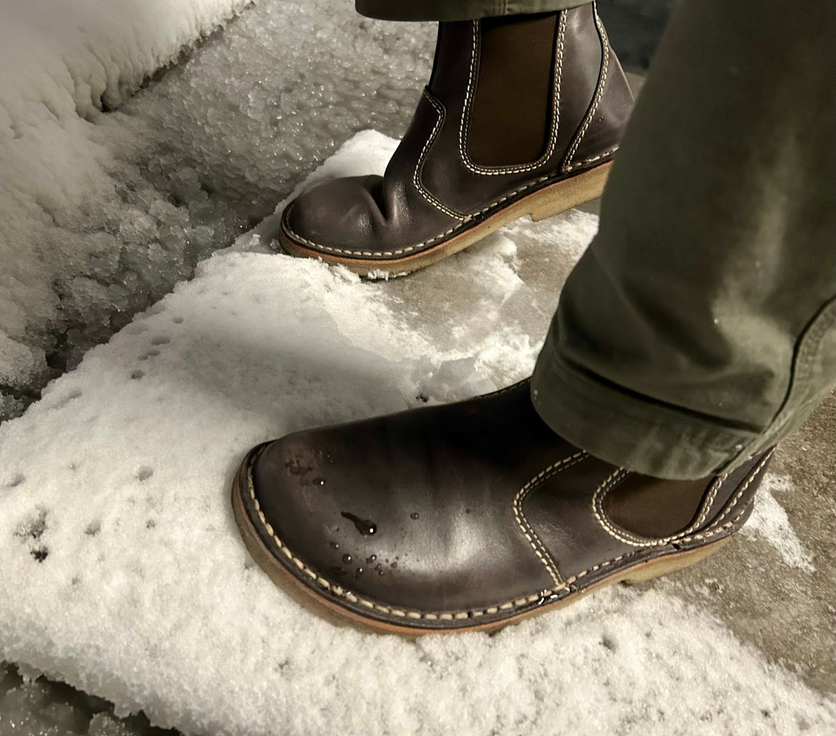 Photo by Vic on February 23, 2026 of the Duckfeet Blåvand in Terracare Navy.