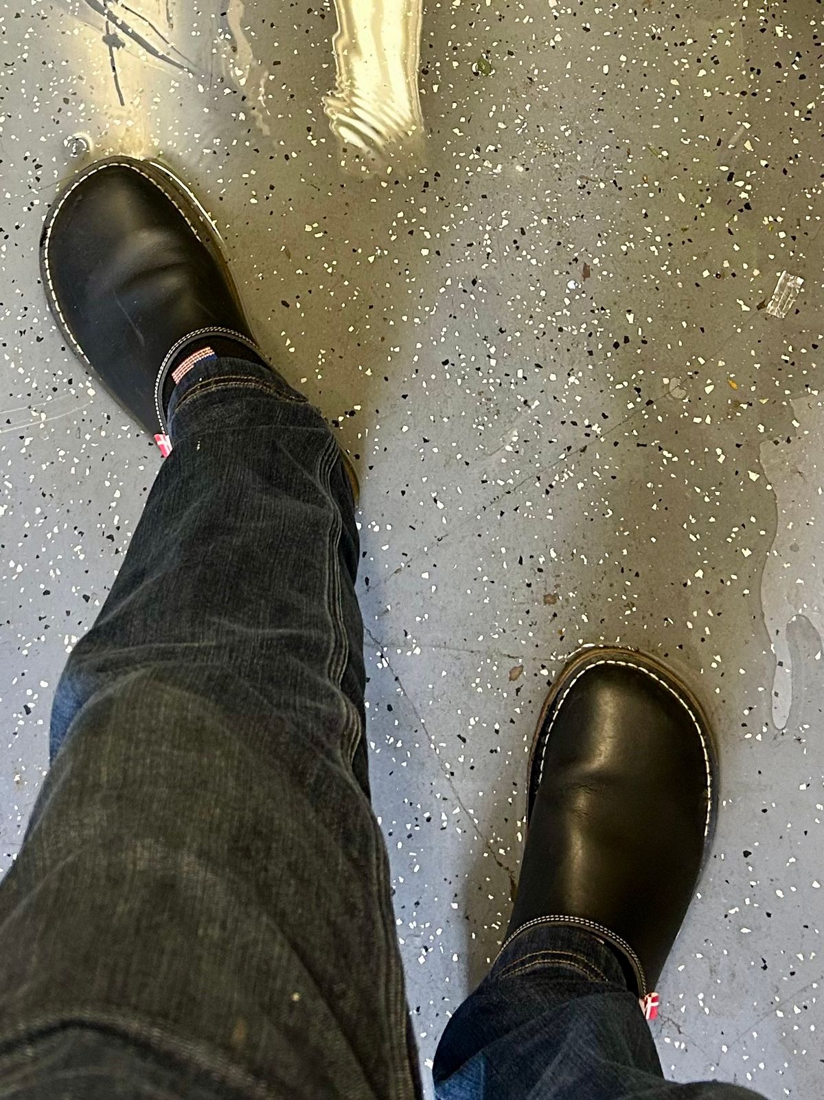 Photo by Vic on March 27, 2026 of the Duckfeet Blåvand in Terracare Navy.