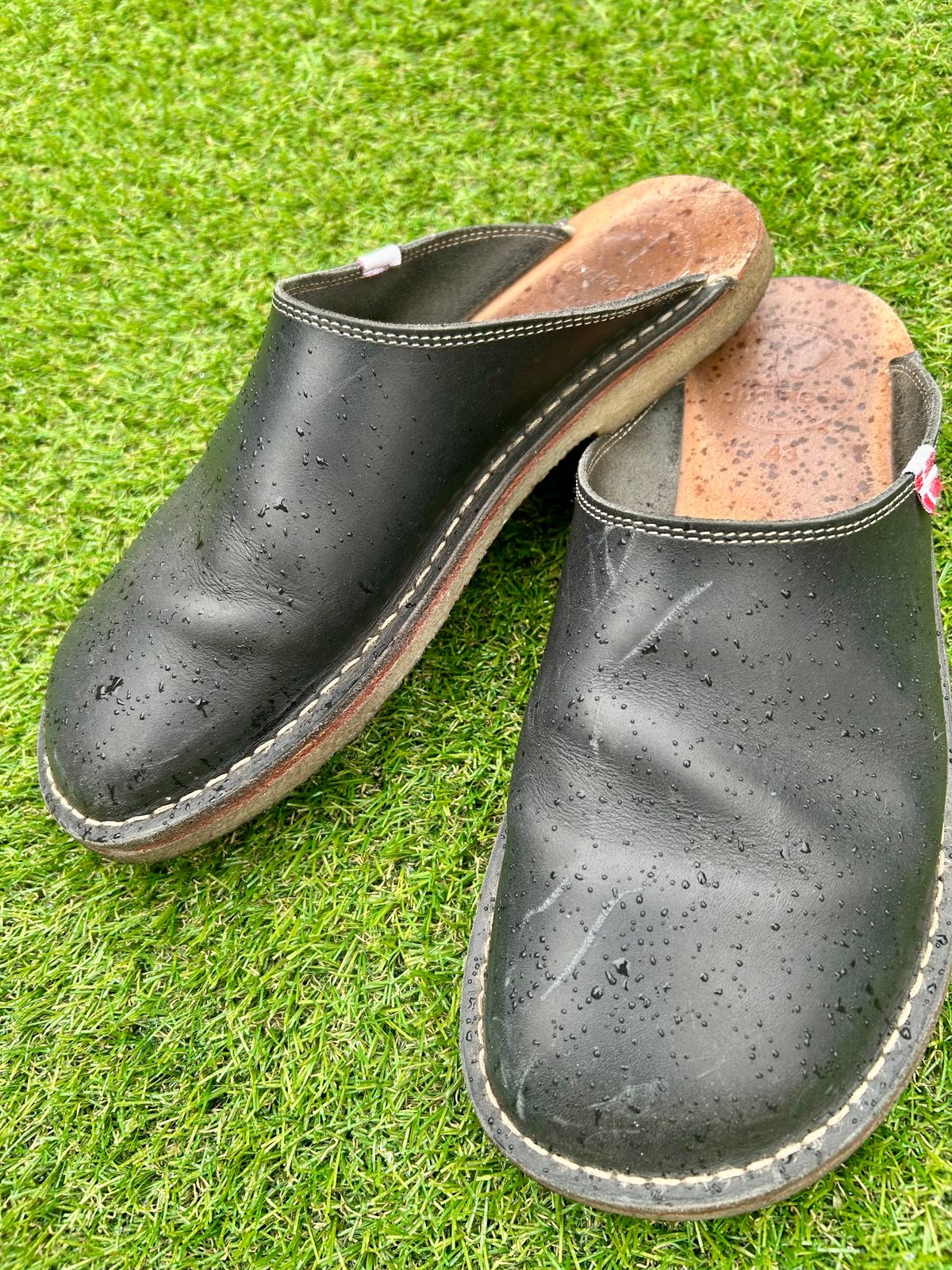 Photo by Vic on May 24, 2026 of the Duckfeet Blåvand in Terracare Navy.