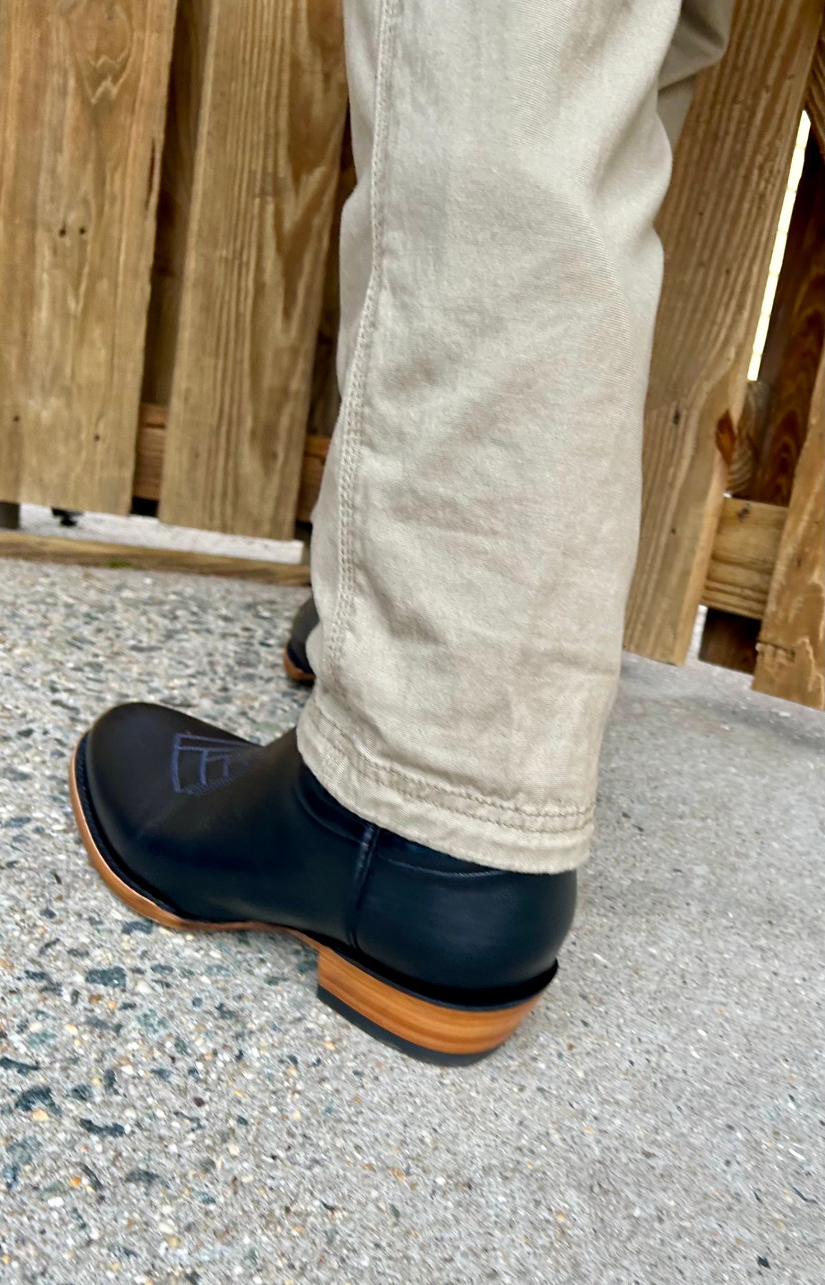 Photo by Vic on March 30, 2026 of the JK Boots The Ace in Smooth Black Bovine.