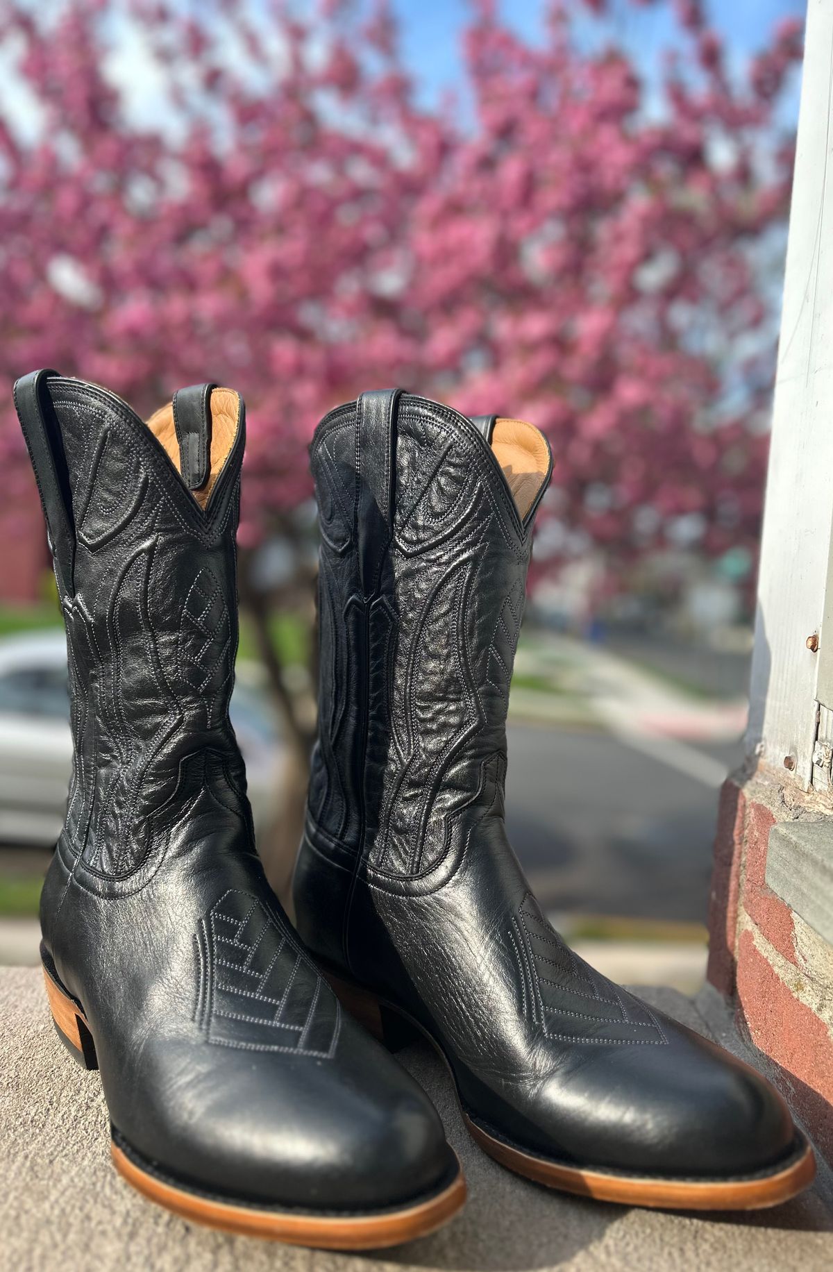 Photo by Vic on April 15, 2026 of the JK Boots The Ace in Smooth Black Bovine.