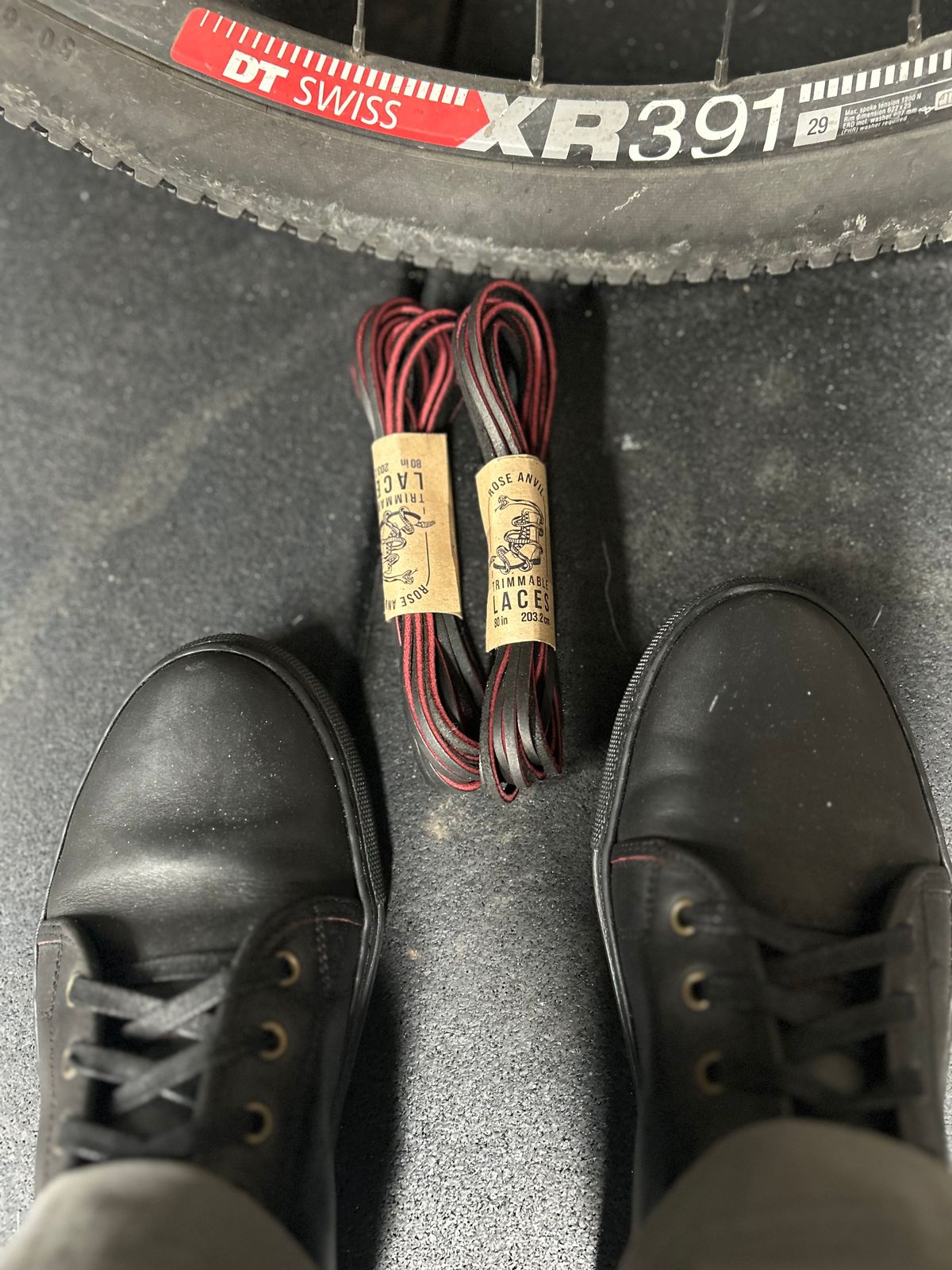 Photo by Vic on April 28, 2026 of the Goral x Rose Anvil Smuggs in Seidel Blood Core.